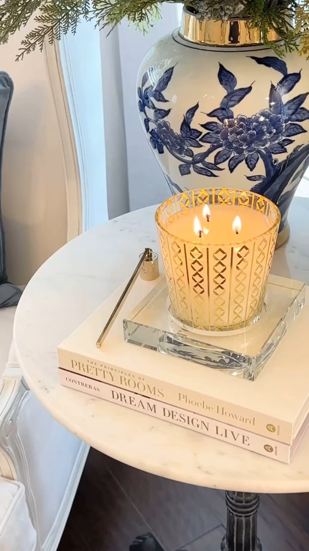 Best selling holiday candle! ✨

#LTKHome #LTKSaleAlert #LTKFindsUnder50