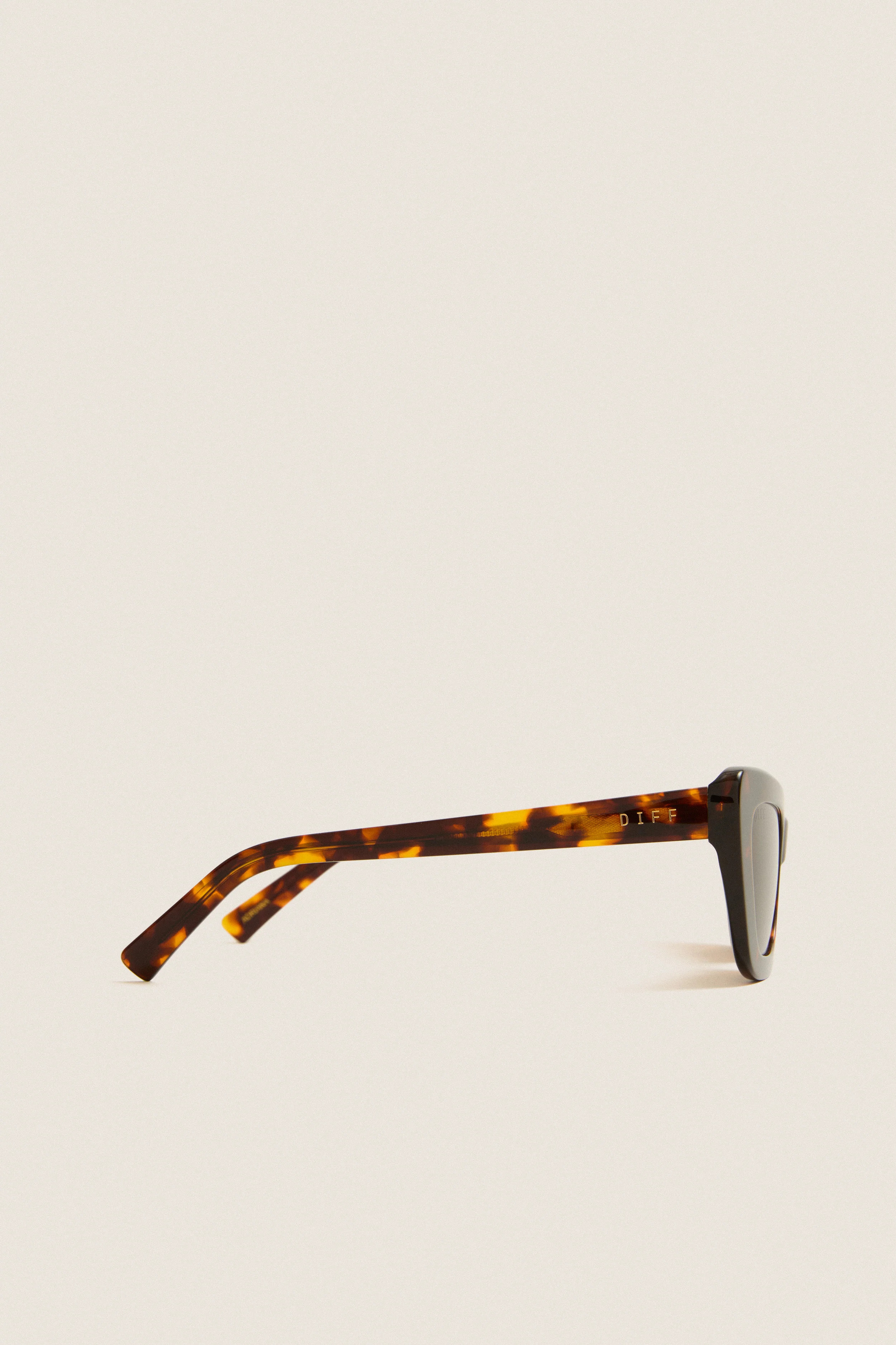 Rich Tortoise Polarized Adriana Sunglasses | Tuckernuck (US)