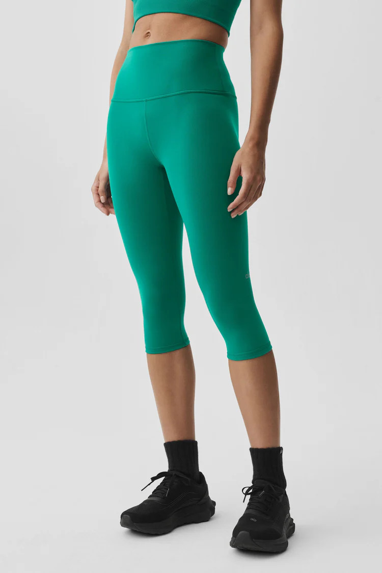 16" High-Waist Airbrush Capri | Alo Yoga