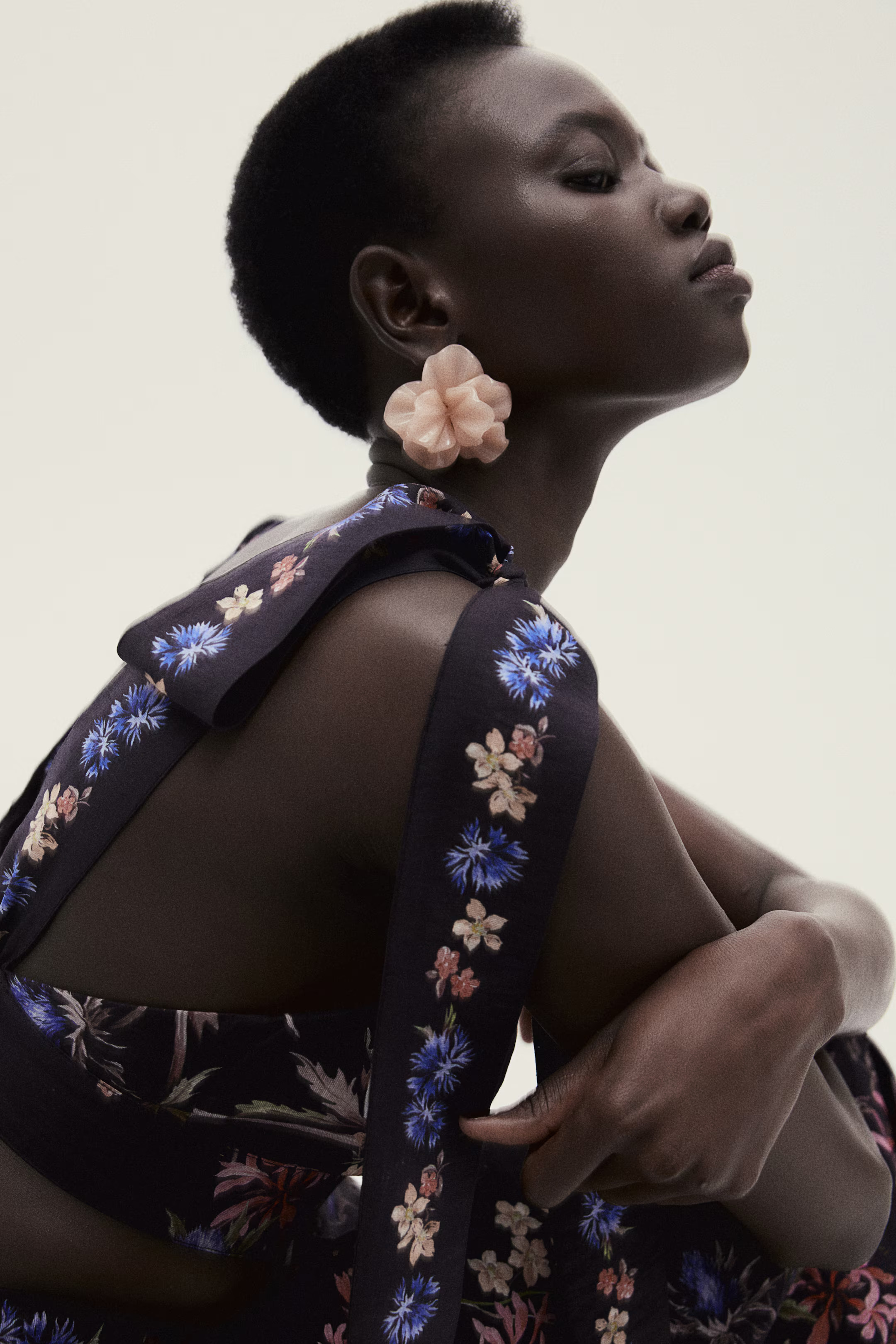 Flower-Shaped Stud Earrings | H&M (US + CA)