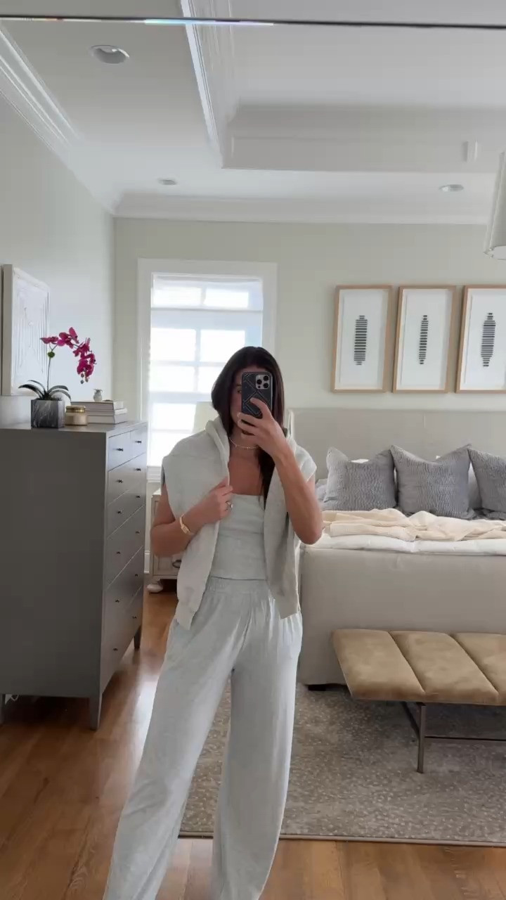 Linked a few more affordable options as well!

tts: M! Ordered long in pants

Abercrombie, a&f, Abercrombie order, Abercrombie loungewear, Abercrombie sizing, size guide, a&f sizing, fashion haul, grace white 

 

#LTKootd #LTKmomlife #LTKHome