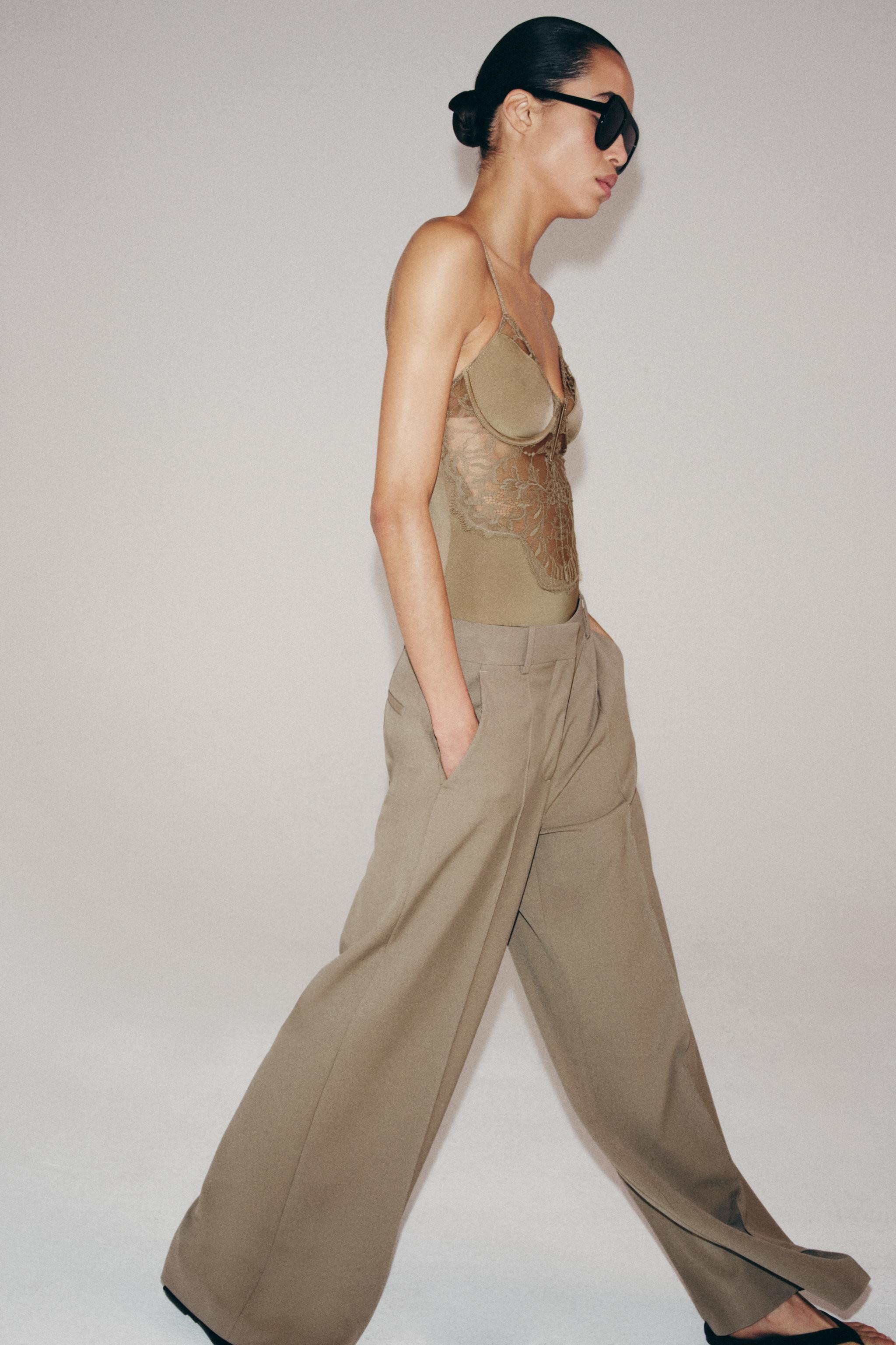 MINIMALIST WIDE-LEG TROUSERS ZW COLLECTION | Zara UK