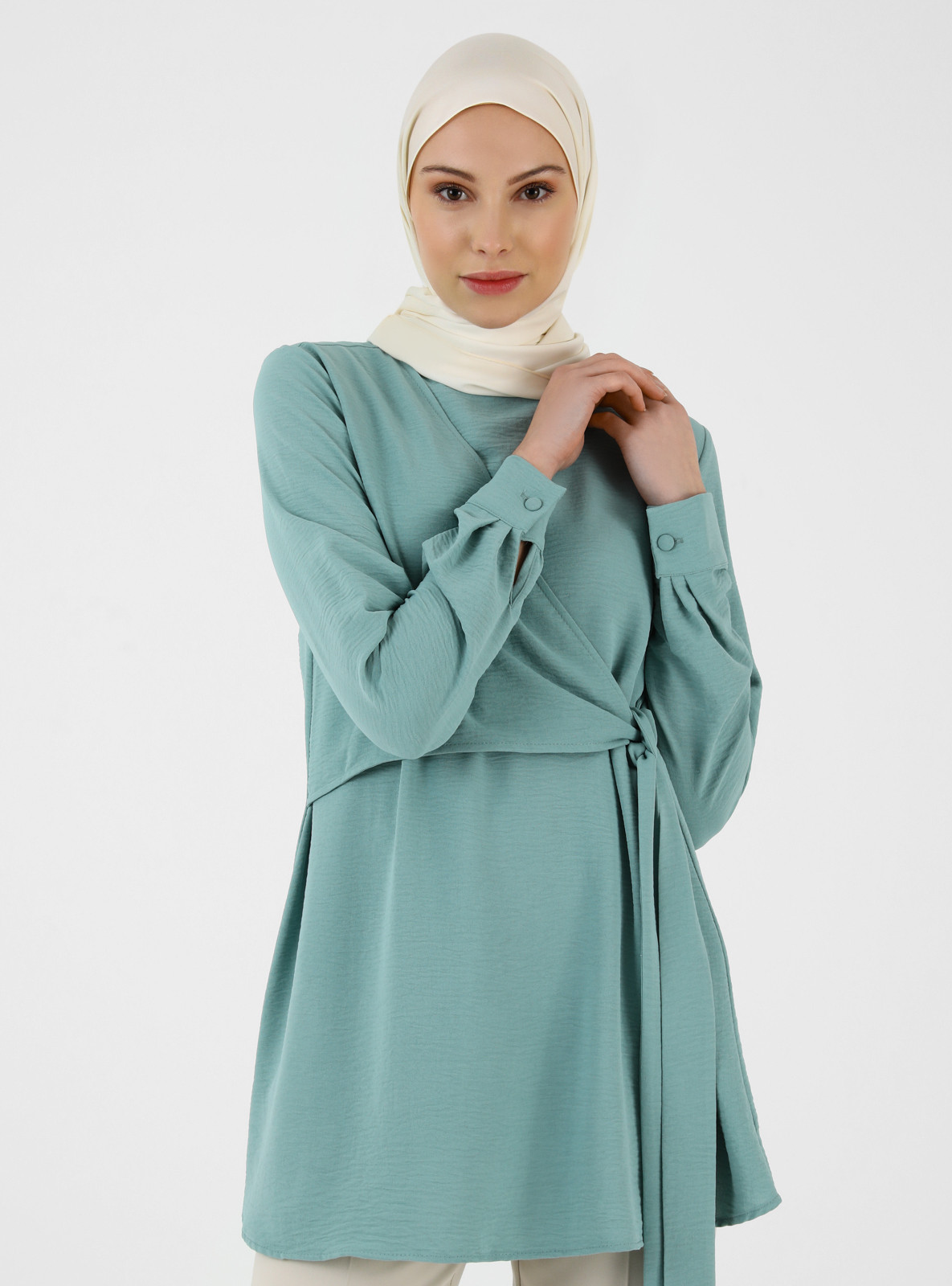 Light Green Almond - Light Green Almond - Crew neck - Crew neck - Tunic | Modanisa (US)
