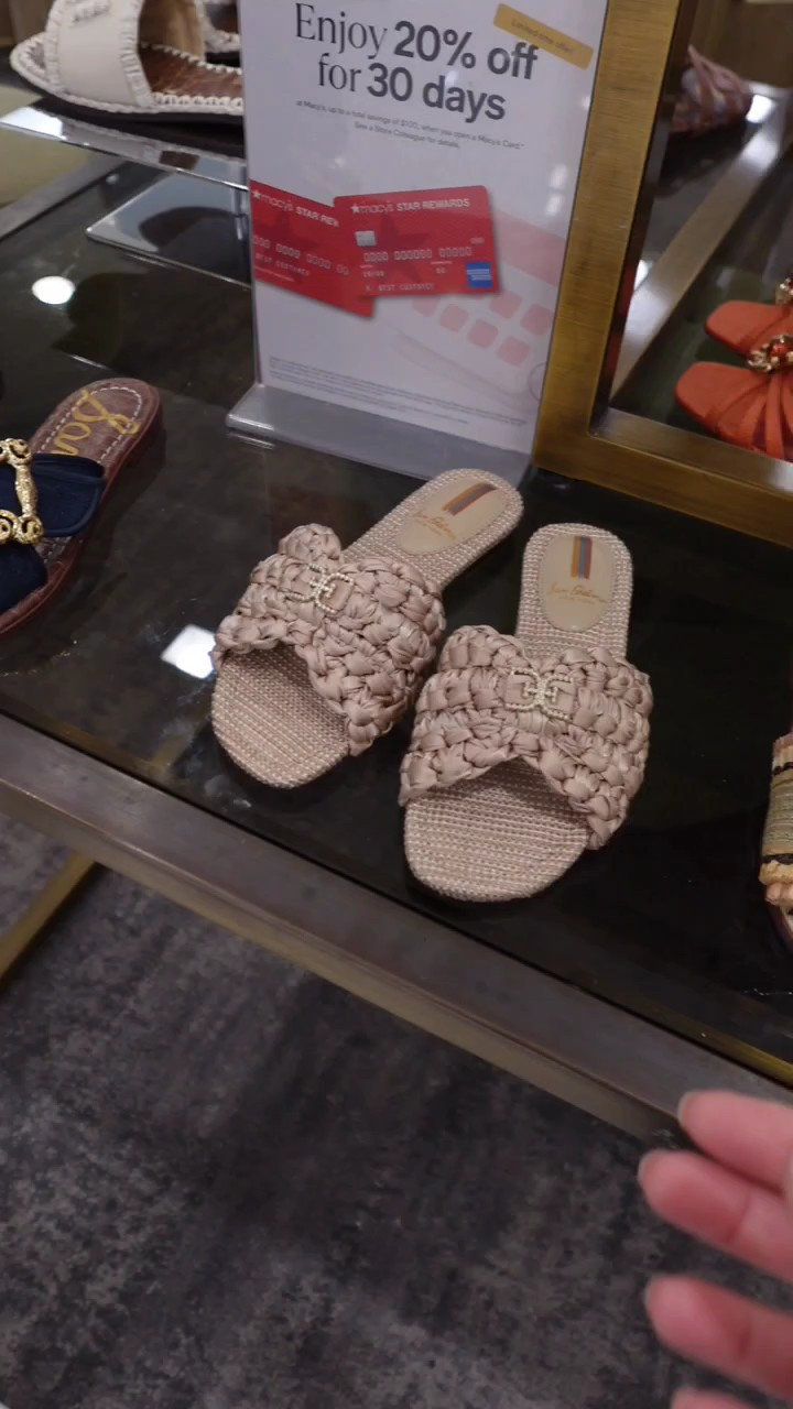 Summer sandals on saleSam Edelman | macys | casual outfit 

#LTKVideo #LTKShoeCrush