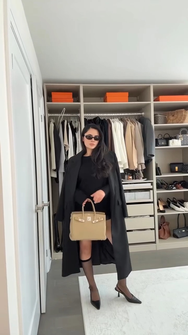 Linking outfit on my LTK 🫶

Lip liner @elfcosmetics 
Lipstick @cledepeaubeaute 
Lip oil @blume 
Perfume @jomalonelondon 

#outfit #fashion #styleblogger #fashionblogger #outfitinspiration