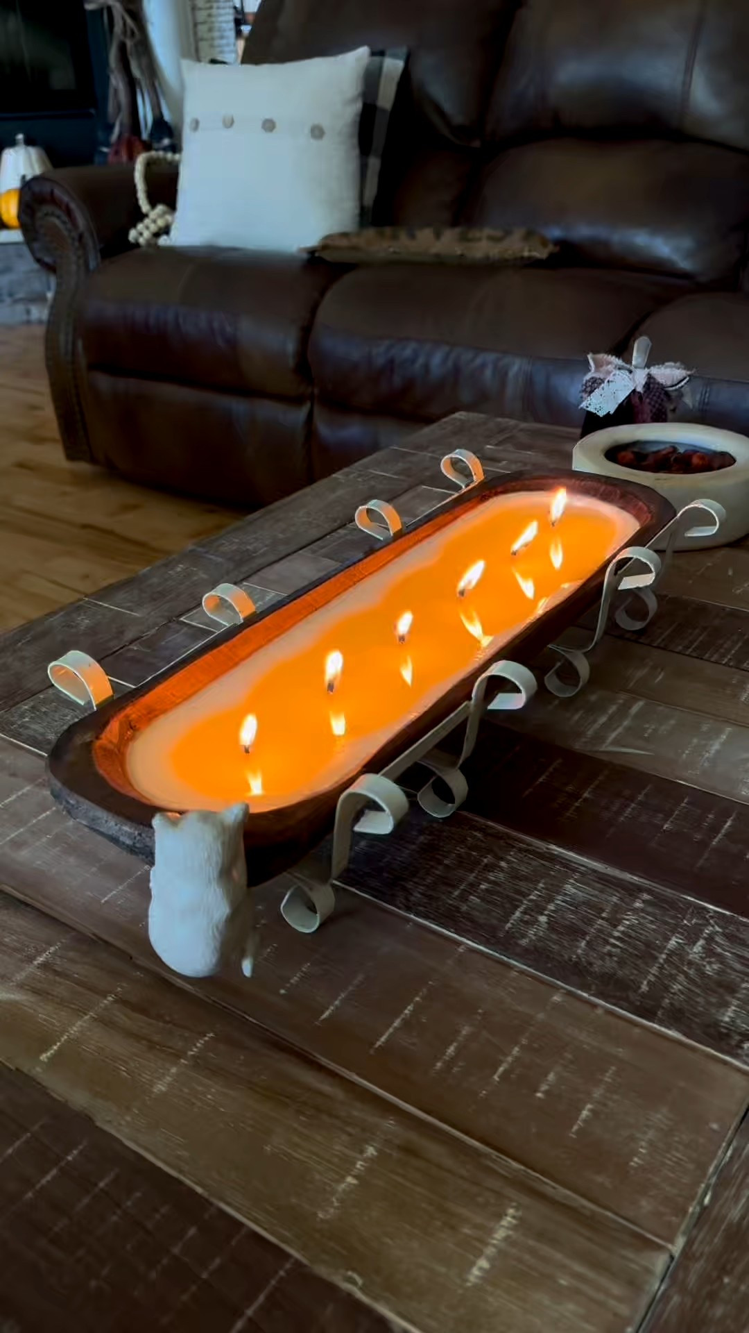 “Bring cozy vibes home with the River Chic Dough Bowl Candle 🕯️✨ Hand-poured, rustic, and long-lasting, this farmhouse-style candle doubles as chic décor. Perfect for fall decorating, holiday styling, or as a thoughtful gift idea for candle lovers. A must-have cozy home décor candle for 2025! #RiverChicCandle #HomeDecorInspo”

#LTKHome