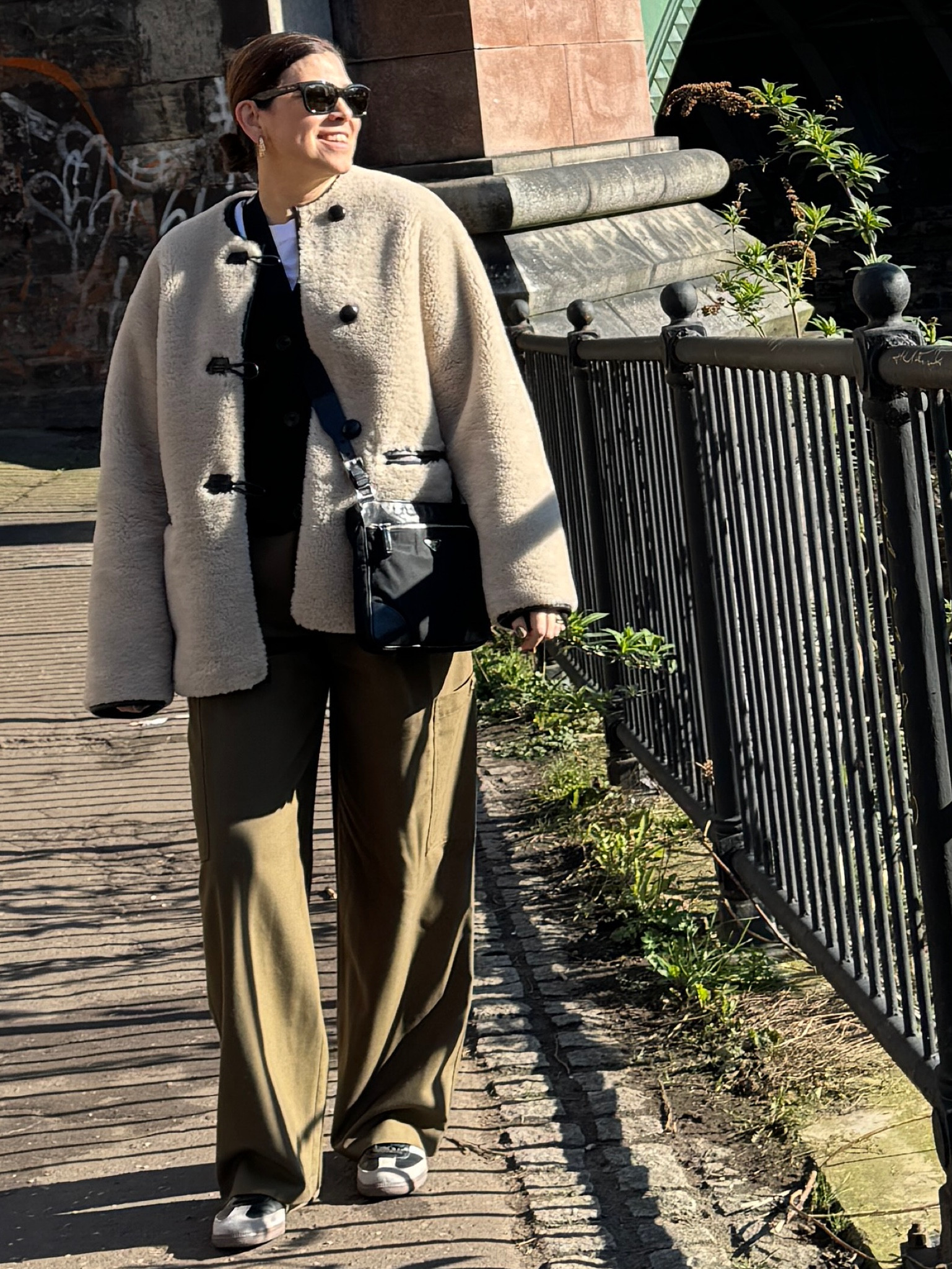 Layering cardi and faux fur

#LTKover40 #LTKfindsunder50 #LTKSeasonal