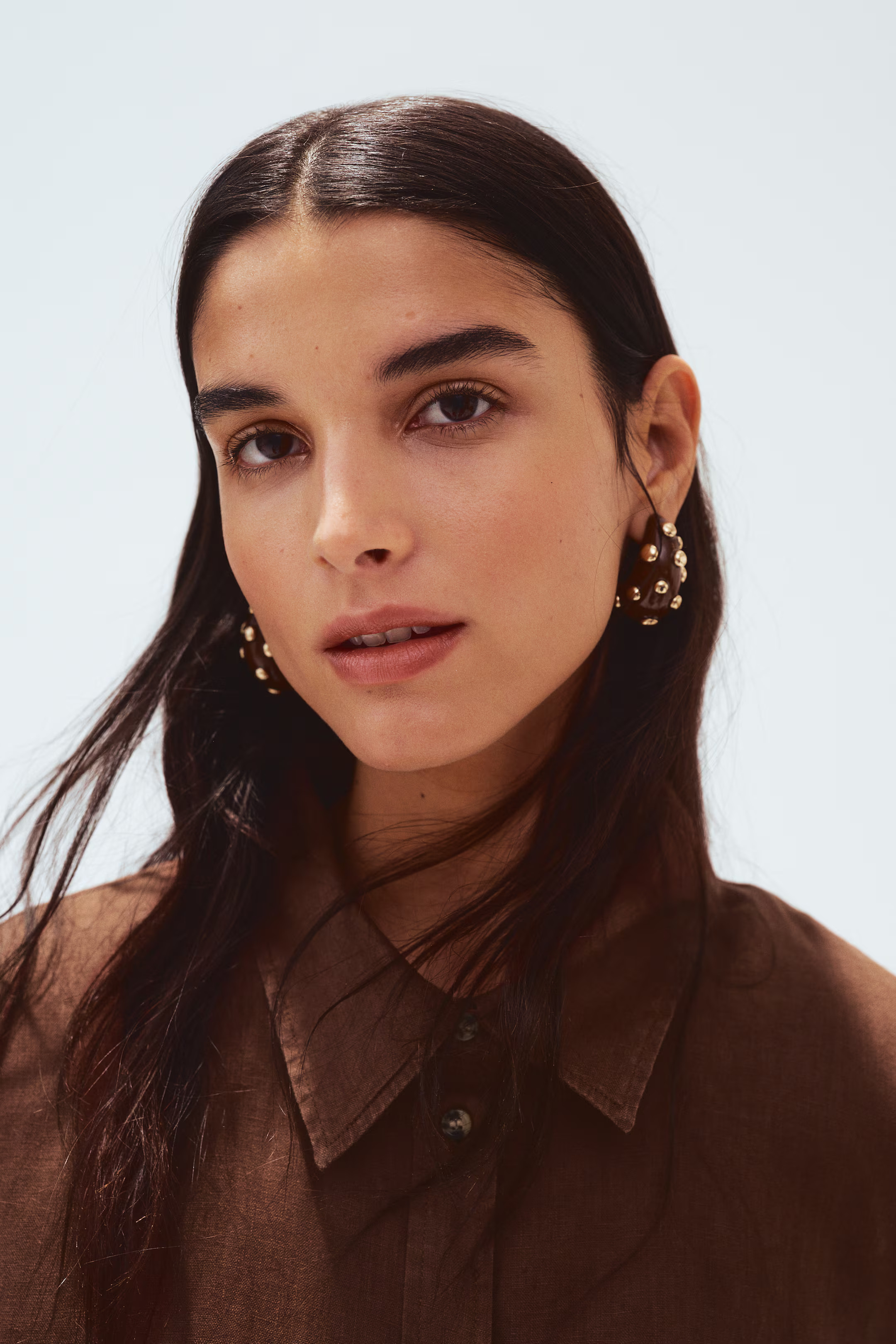 Linen shirt | H&M (UK, MY, IN, SG, PH, TW, HK)