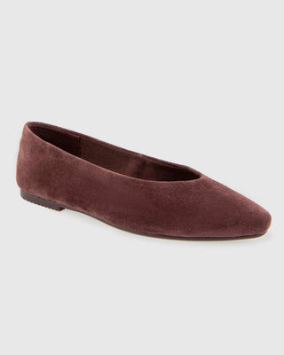 Splendid - Latouche Suede Flat in Wine - Wine | Splendid