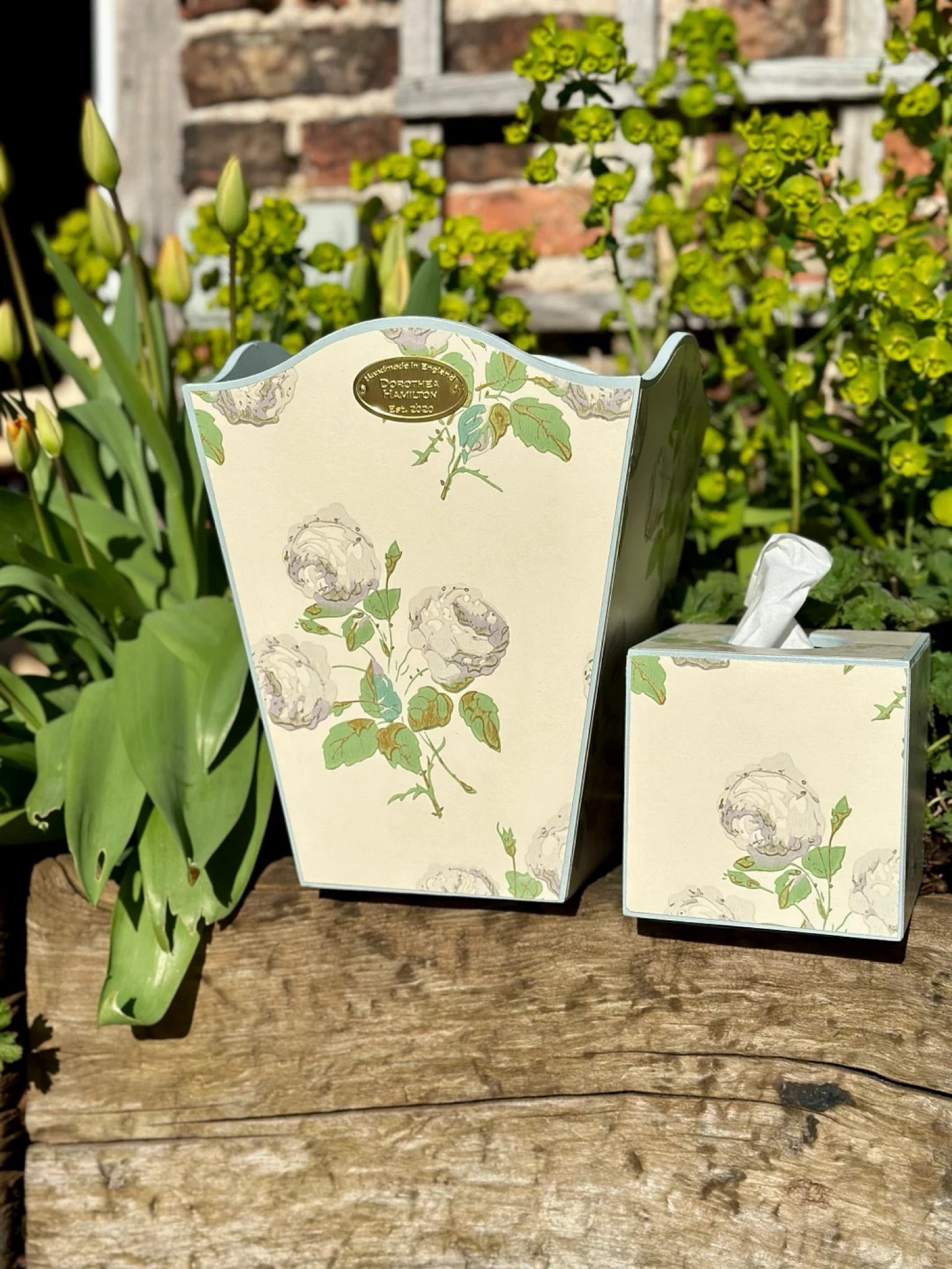 LOVE these for matching with bathroom wallpaper 😍

#LTKSpringSale #LTKhome #LTKeurope