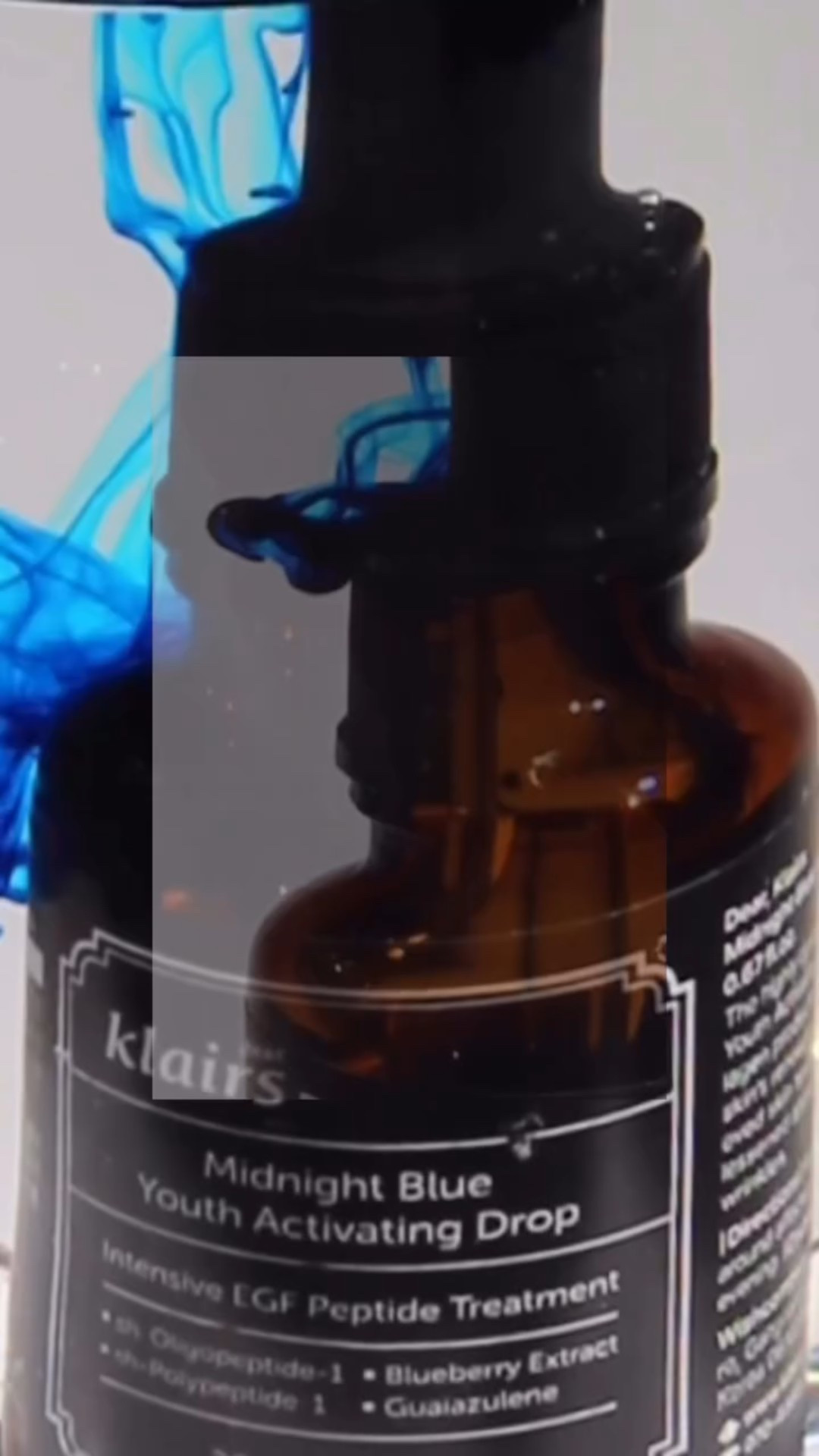 Diving deep into my nighttime routine with the Klairs Midnight Blue Youth Activating Drops 🌙🔹

Intensive Anti-Aging Night Serum :
• Powered by Dual Peptides (EGF & bFGF) to accelerate skin renewal.
• Guaiazulene for a beautiful light blue color & soothing benefits.
• Ultra-lightweight, watery texture that absorbs instantly.
• The secret to reducing fine lines & boosting your glow!🌟

@klairs.global 
@klairs.canada 

#skincare #klairs #dearklairs #midnightbluedrops #kskincare #kbeauty #peptideserum #skincareroutine #skintips #finelines #nighttimeskincare #PM #antiageingskincare #bluevibes #aesthetic #ugc #beautycreator #gifted #pr #ugccreator #dualpeptides #wateryserum #skincarecreator