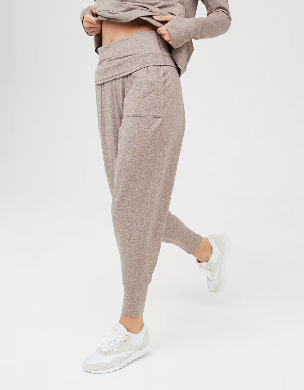 OFFLINE The Hugger Jogger | American Eagle Outfitters (US & CA)