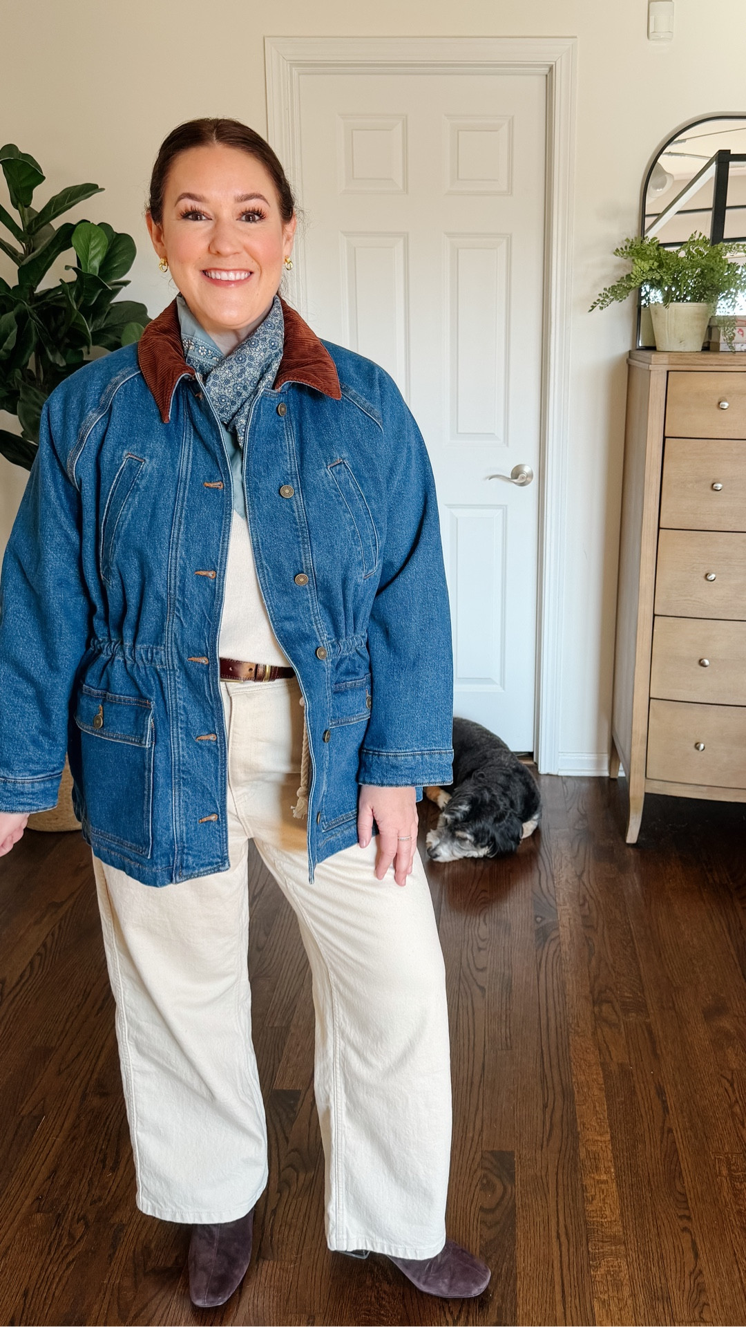 Let’s re-create an outfit from Pinterest on a midsize body using my favorites from  @SEZANE and @Quince 

Corduroy collar denim jacket – 8/40
Chocolate Belt – 95
Cashmere short sleeve shirt- large
Cream jeans – 12/44 ￼

#LTKMidsize #LTKOver40 #LTKootd
