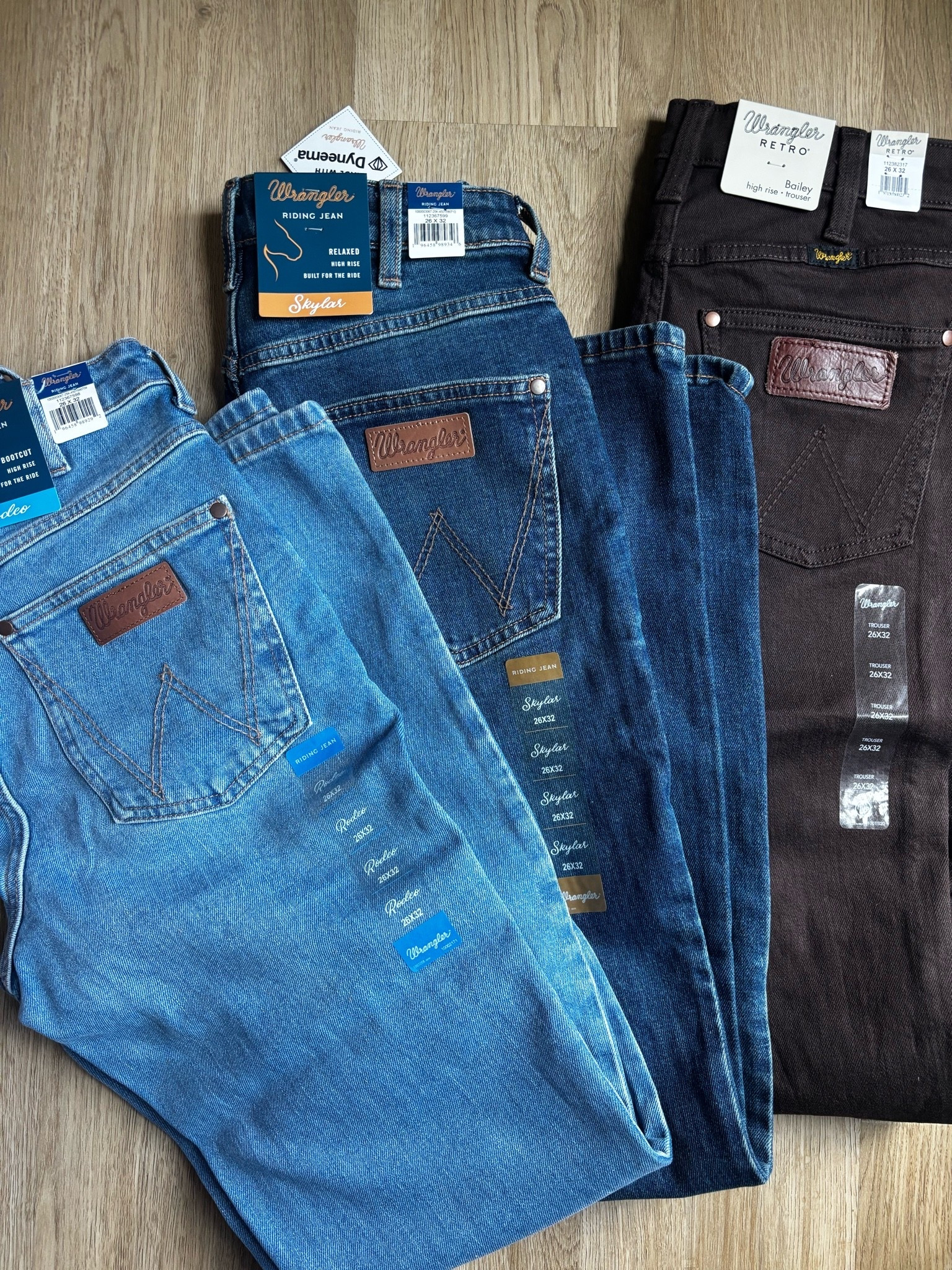 Obsessed is an understatement!! Sized up one for the bump but these will work fine postpartum with a belt! Usually between the 24/25 in wrangler! @Wrangler #ad

#LTKdayinmylife #LTKWorkwear #LTKBump