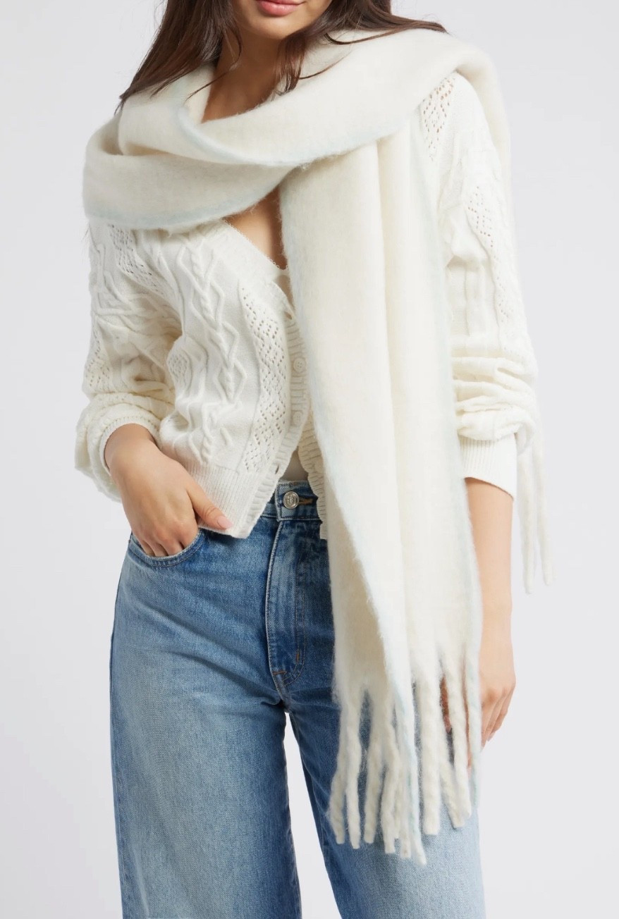 Gifts for mom 
Gift guide 
#ltkbeauty

#LTKGiftGuide #LTKFindsUnder50 #LTKFindsUnder100