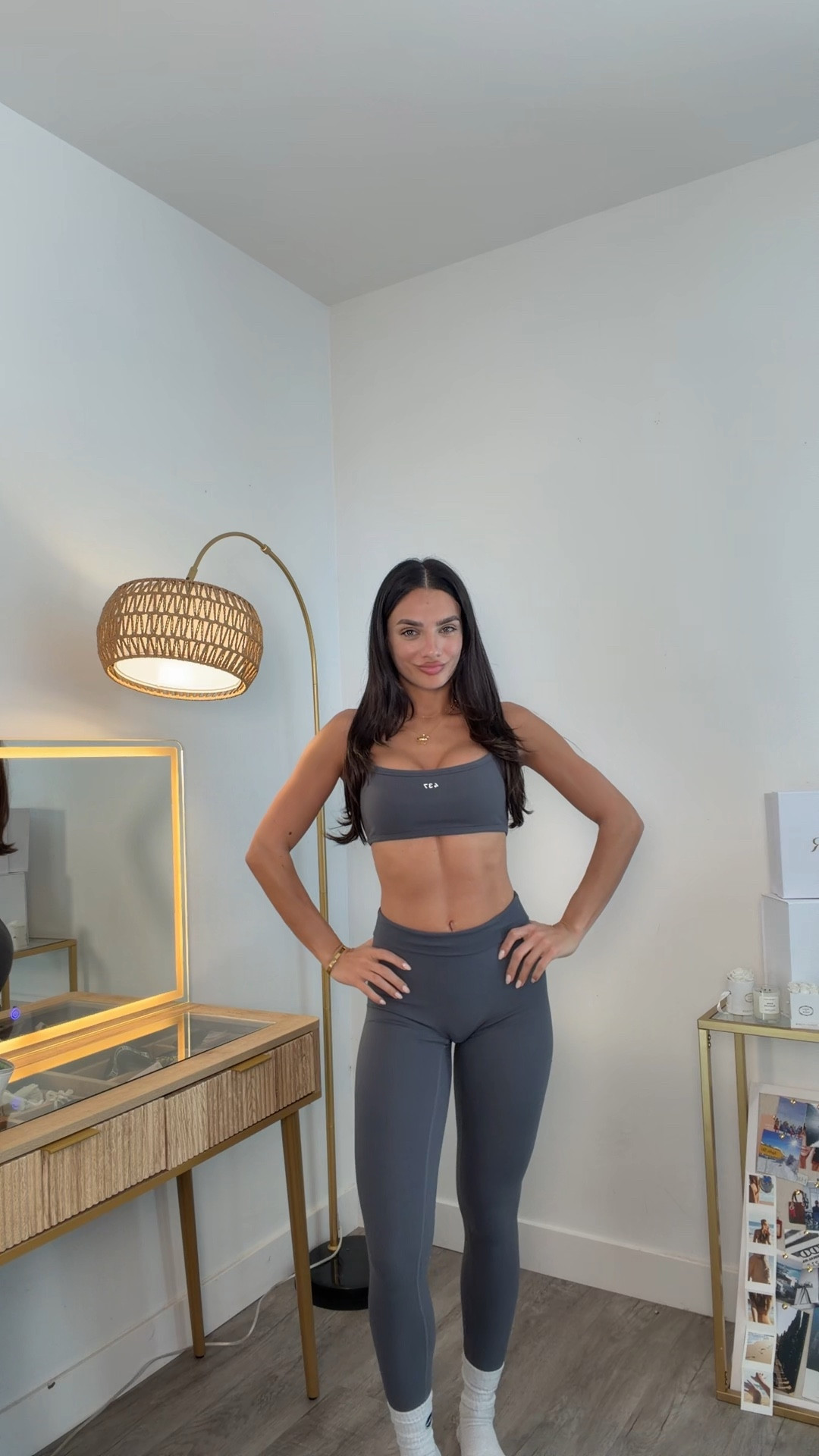 Workout set 437 . Top and bottom size :Small

#LTKfitnessgoals #LTKPetite #LTKootd