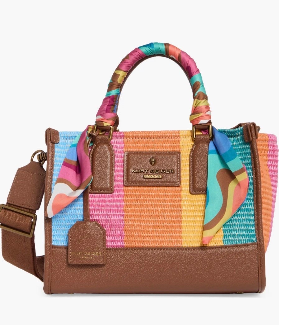 Purse - ON SALE; so cute! Perfect for summer! 


#LTKWedding #purse #nordstrom #weddingpurse #summerpurse #vacation #kurtgeiger

#LTKU #LTKSeasonal #LTKOver40