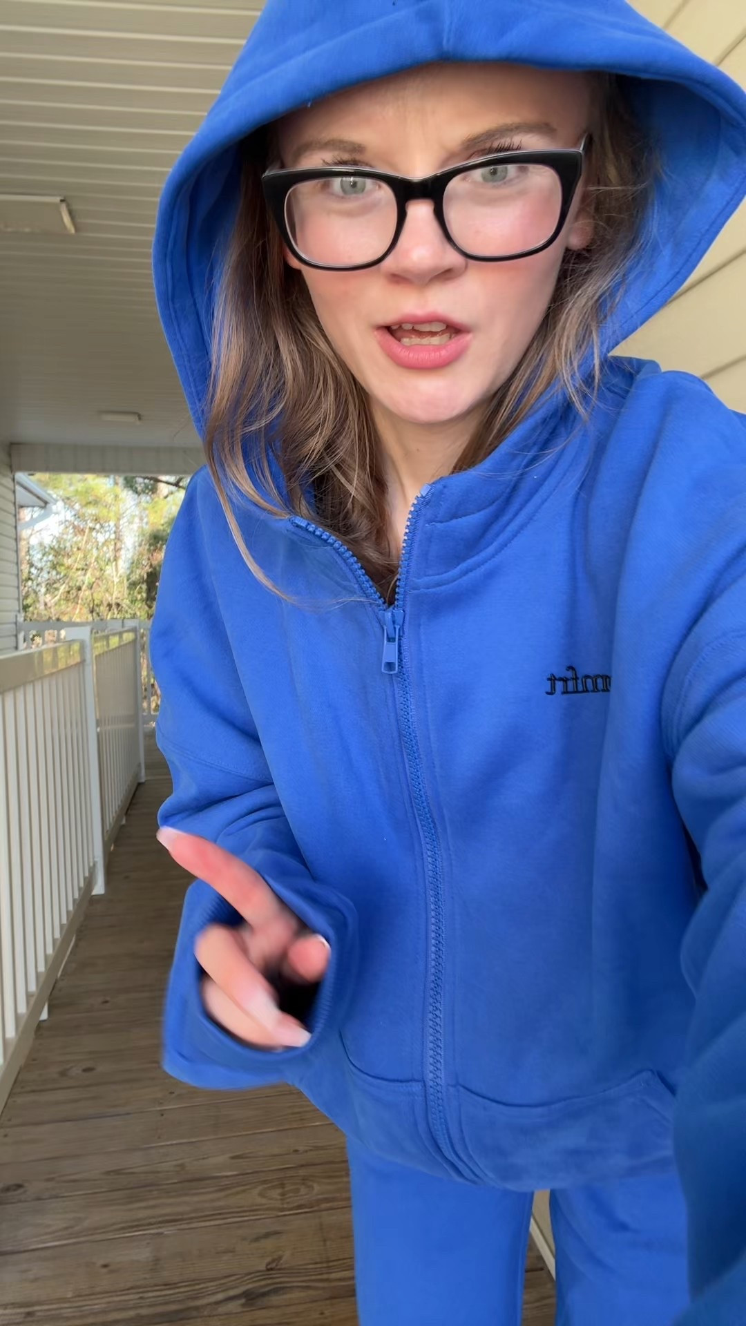 Zip up with pants 

#LTKmorningroutine