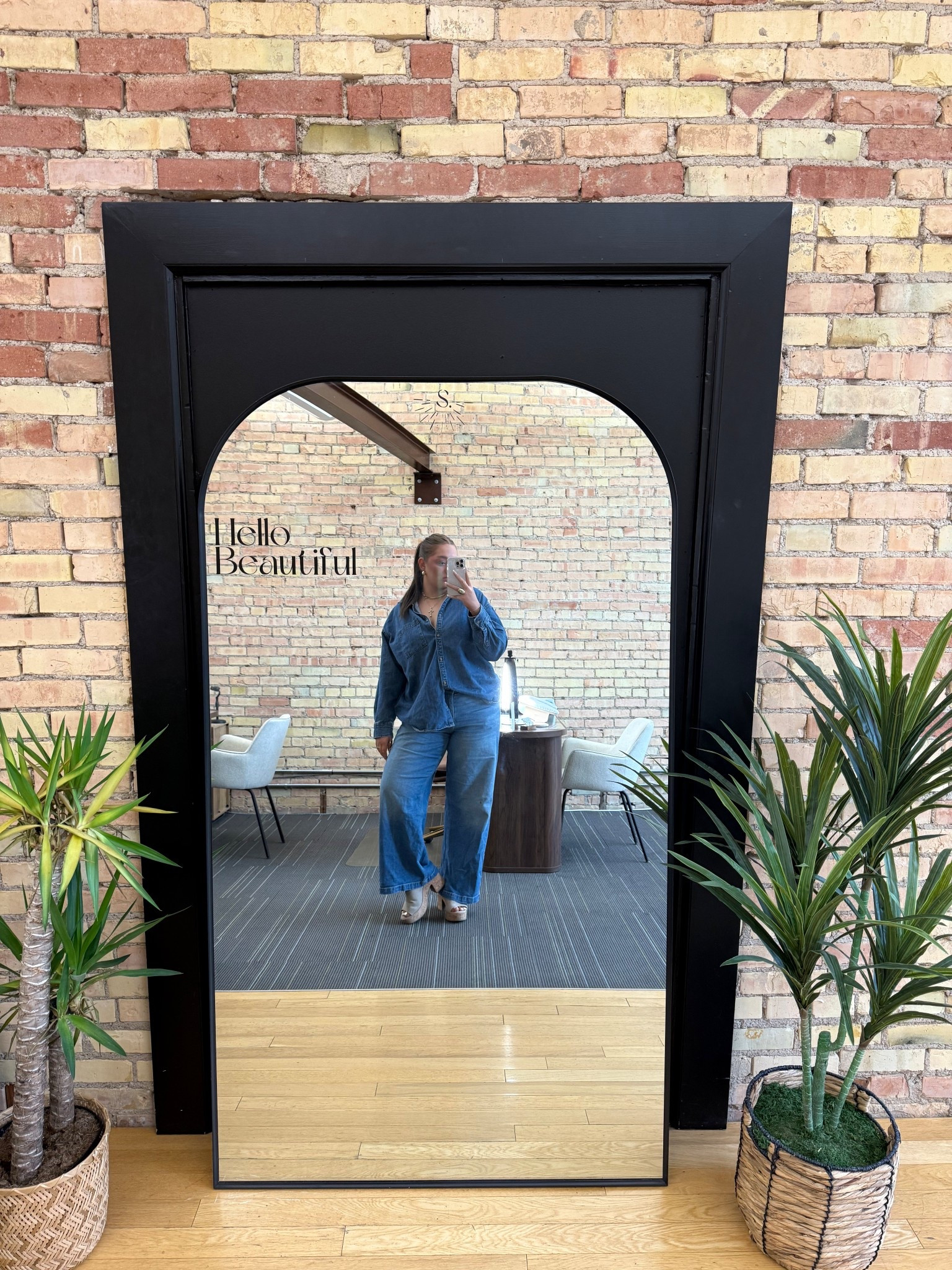 A perfect fall transitional outfit

#LTKMidsize #LTKSeasonal #LTKBump