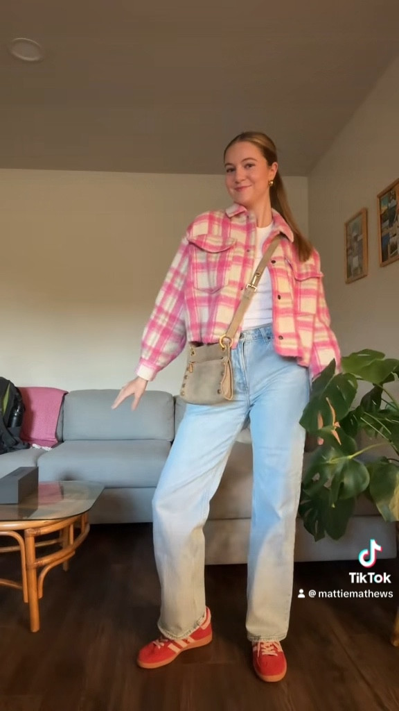 Going to church 💒