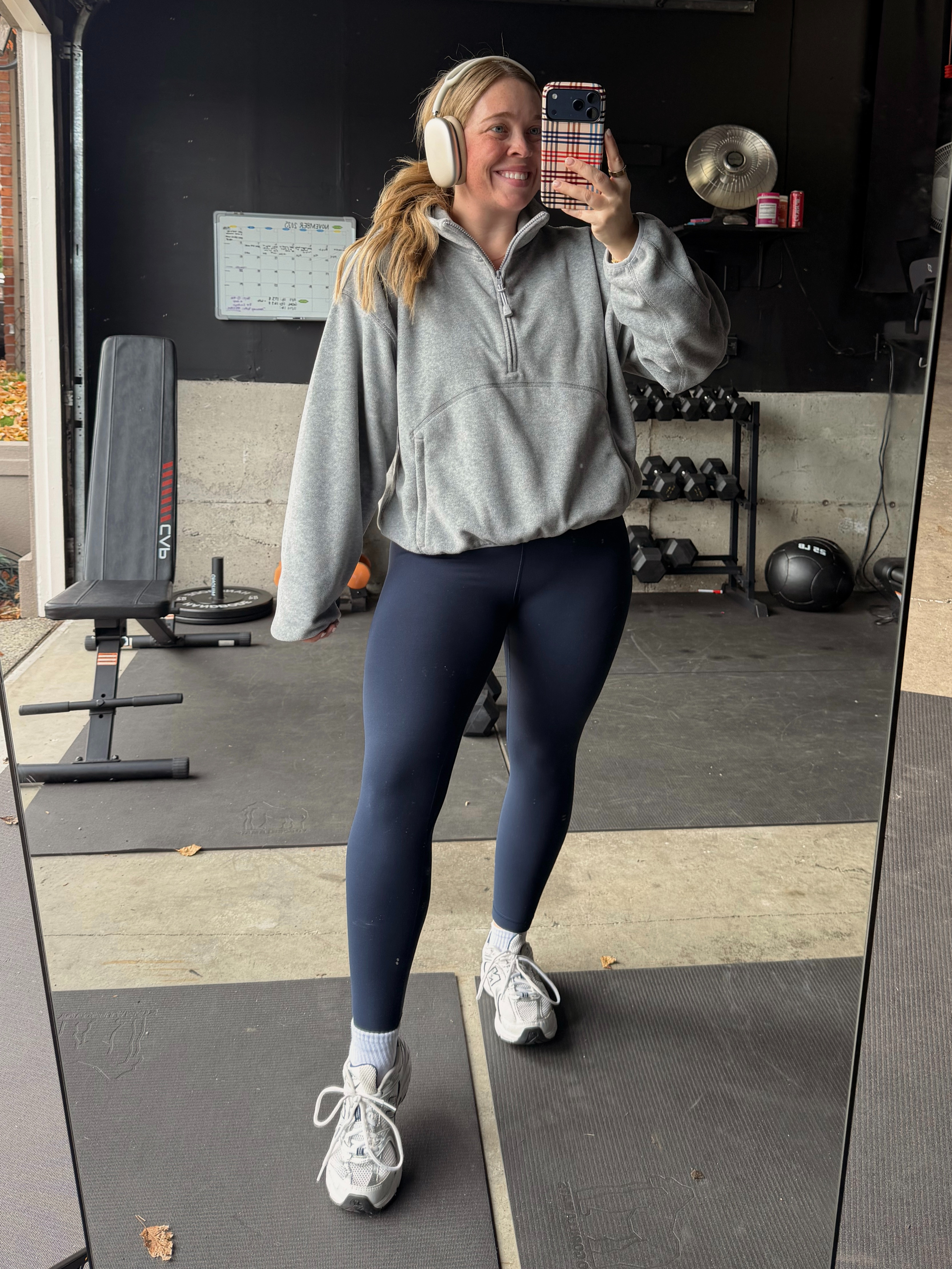 Midsize Gym Outfit of the Day 👟🎧  Wearing a size Large in the tops and the bottoms | Size 10/12 | M/L | 5'4"  

 

#LTKMidsize #LTKfitnessgoals #LTKActive