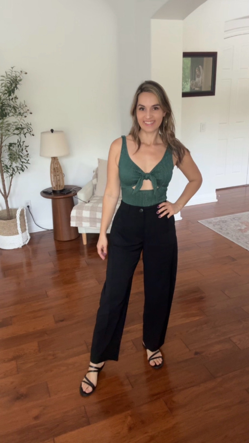 WORK PANTS OUTFIT INSPO (WIDE LEG + BARREL STYLE)

Effortless, chic, and so flattering 🤍 These wide leg barrel pants are the ultimate workwear upgrade. The high waist + relaxed silhouette gives that “put together but still comfortable” vibe we all want.

Pair them with a fitted or structured top like this to balance the volume and create a flattering shape ✨ Wide-leg styles are trending hard because they’re both polished and comfortable—and they work for literally any occasion from office to dinner  ￼

This look = classy, modern, and EASY.

⸻


#workoutfit #workwearstyle #widelegpants #barrelpants #officeoutfit #chicstyle #amazonfashion #outfitinspo #minimalstyle #effortlessstyle #springoutfits #fashioninspo #businesscasual #ootd #capsulewardrobe
