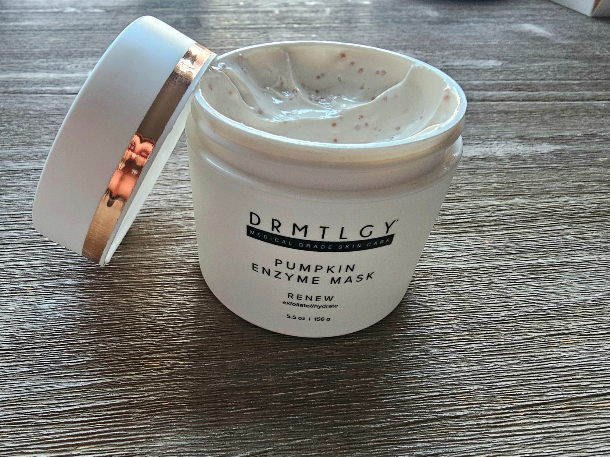 🎃 My favorite time to use the DRMTLGY Pumpkin Enzyme Mask — and right now, you can get one FREE.

Through October 5th, receive a free Pumpkin Enzyme Mask (or another qualifying mask) with any $75+ DRMTLGY order using code MYMASK.

The Pumpkin Enzyme Mask is one of my favorites for giving skin that fresh, smooth, polished look. It combines pumpkin enzymes with gentle exfoliation to help lift away dull surface buildup without leaving my skin feeling stripped.

As an esthetician, I love a product that makes your skin look better and helps your other skincare work more effectively. I use mine 1x a week.

✨ $75+ order
✨ Use code MYMASK
✨ Free mask
✨ Ends October 5

If you’ve been wanting to try this one, this is a good time. 🎃🤍

@drmtlgy  

 #LTKmorningroutine #LTKselfcare #LTKBeauty