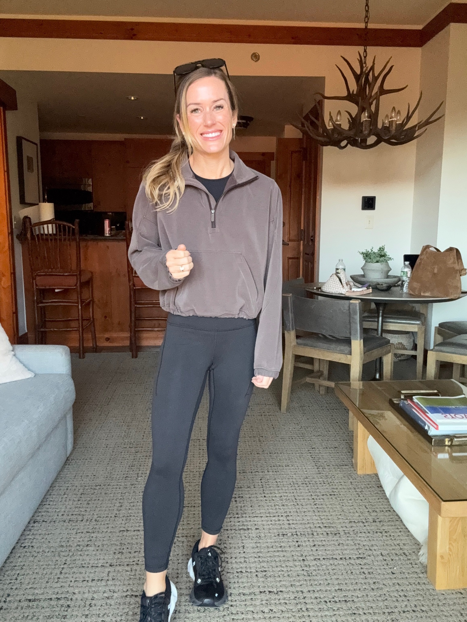 Cute hiking outfit

Fall outfit fall fashion leggings sweatshirt casual outfit

#LTKmomlife #LTKgrwm #LTKootd