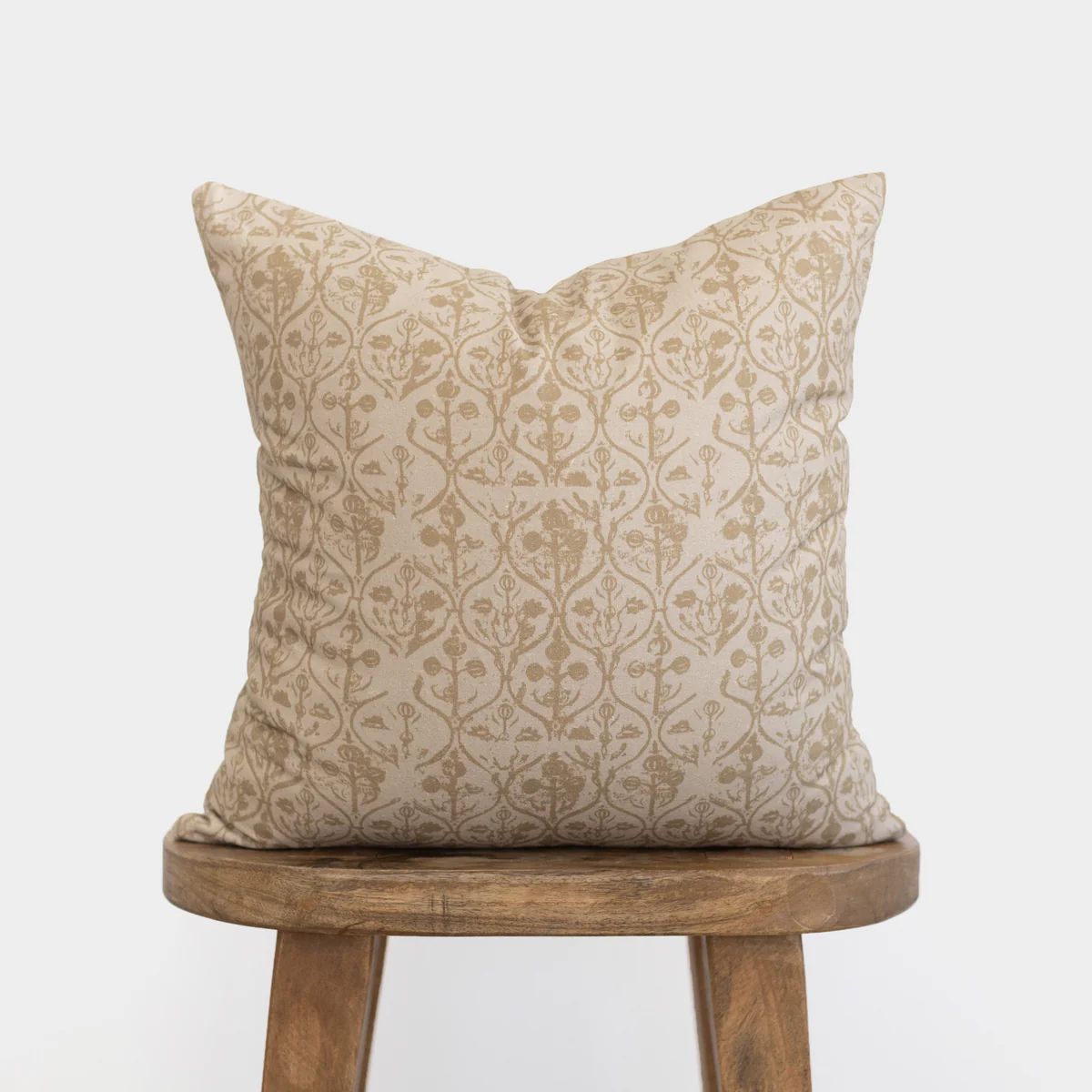 Hourglass Floral Pillow Cover - 18" | 22" | Woven Nook