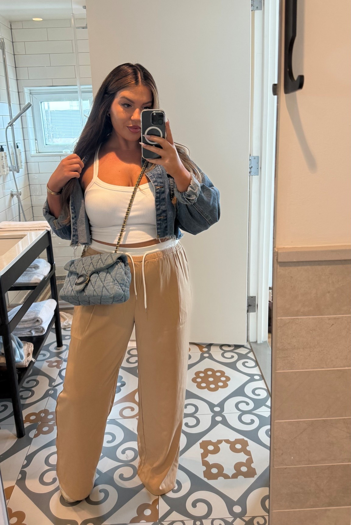 NYC DAY 2 ( daytime casual look)
Pants: L (I’m 5’5 for height reference, perfect length on me!)
Top: L (stretchy)
Jacket: unfortunately no longer sold, linked some similar styles!

A casual outfit to explore the city before NYFW really begins! 


#LTKMidsize #LTKSeasonal #LTKNYFW