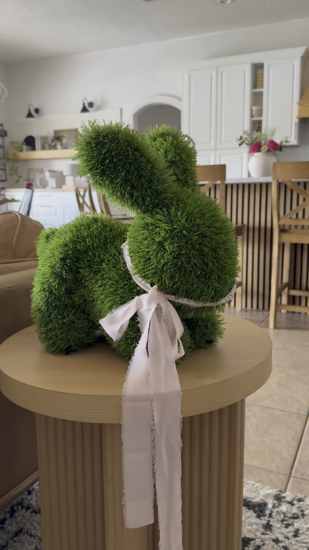 Cutie lil bunny topiary + other home finds 🌿