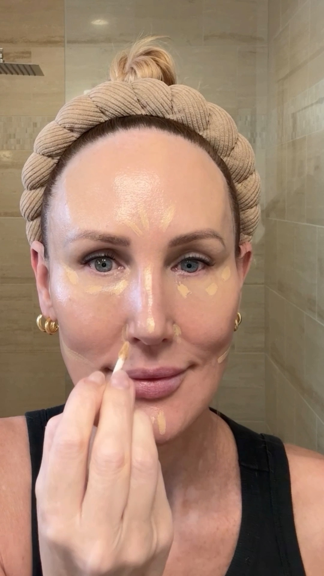 Concealer tutorial ❤️

#makeup #concealer #concealertutorial #makeuproutine #makeupover40 