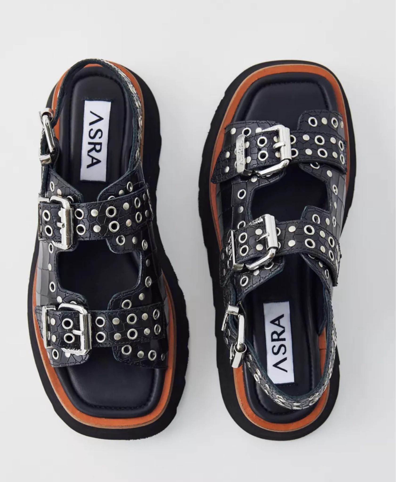 ASRA London Sabre Buckle Platform Sandal
See all ASRA

#LTKShoeCrush