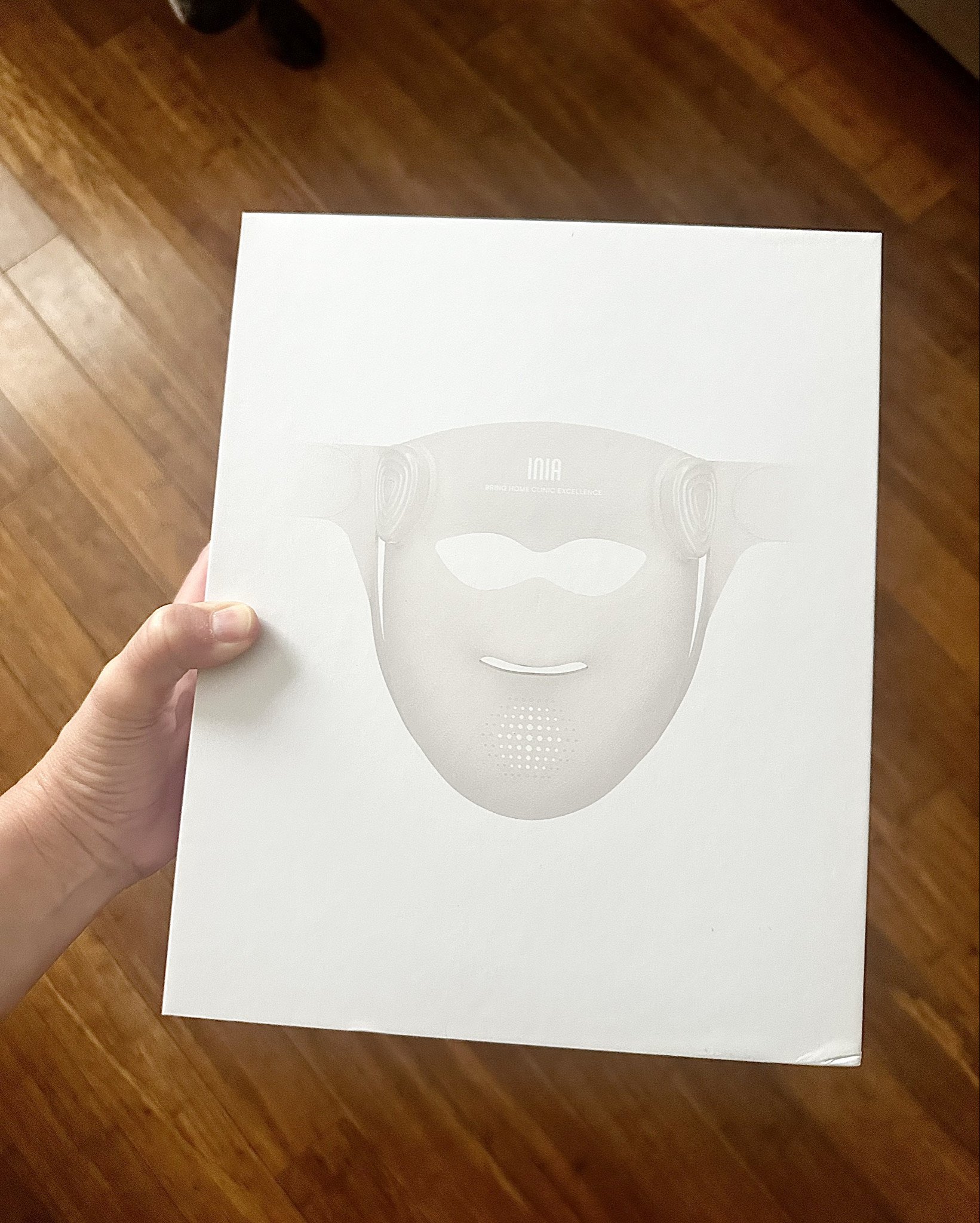 INIA sent me their 4D wireless red light therapy mask and I cannot wait to try it 

#redlighttherapy #skincare #skinroutine 

#LTKselfcare #LTKBeauty #LTKSpringSale