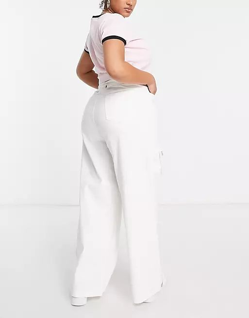 Missguided Plus cargo pants with pocket in white | ASOS | ASOS (Global)