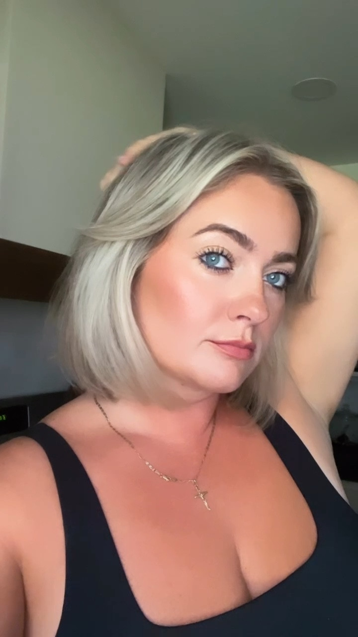 My favorite summer makeup look! 

#LTKMidsize #LTKBeauty #LTKVideo
