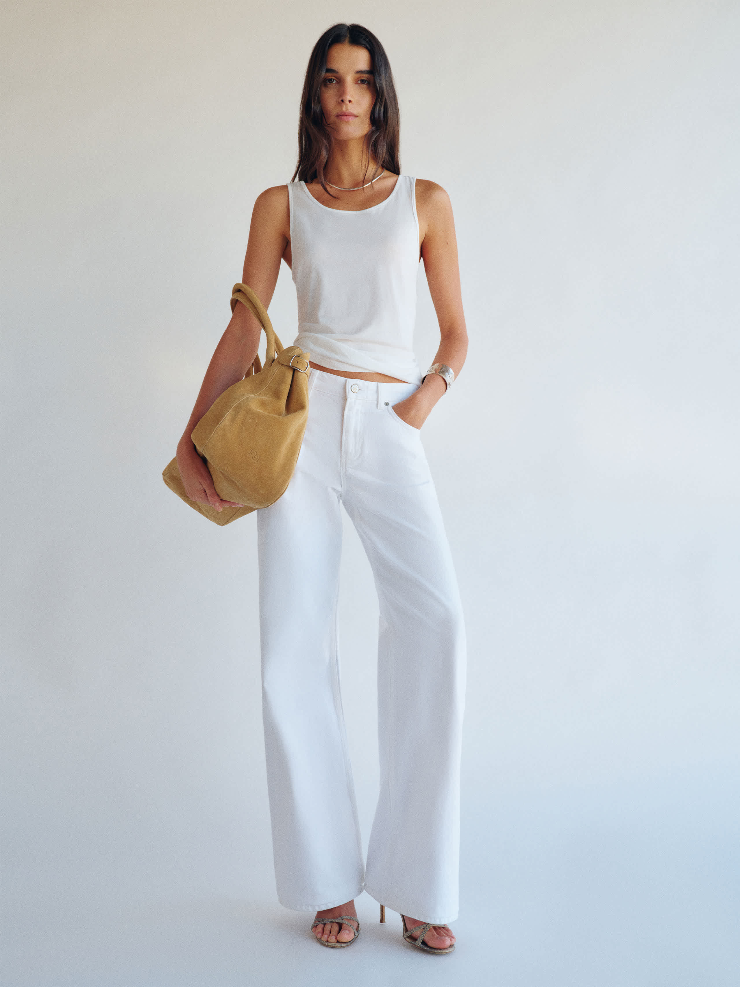 Reformation Cary Low Rise Slouchy Wide Leg Short Jeans Ivory 34S | Reformation (Global)