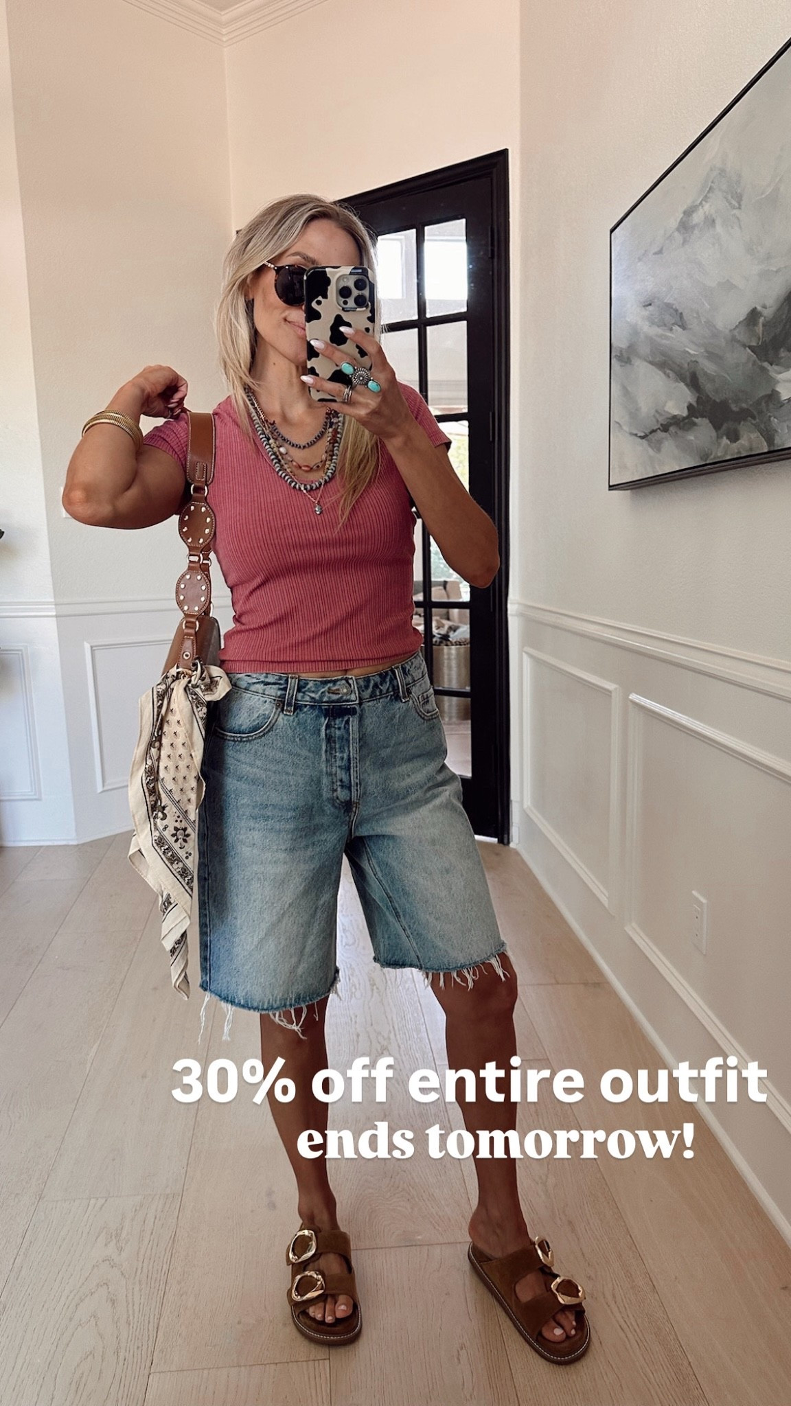 Pay waayyyy less than I did for the HOTTEST shorts and cutie tee. These shorts have been a bestseller week after week❣️

Wearing my tts (small // 4).

5’5” // 120 lbs

#LTKSaleAlert #LTKootd #LTKSeasonal