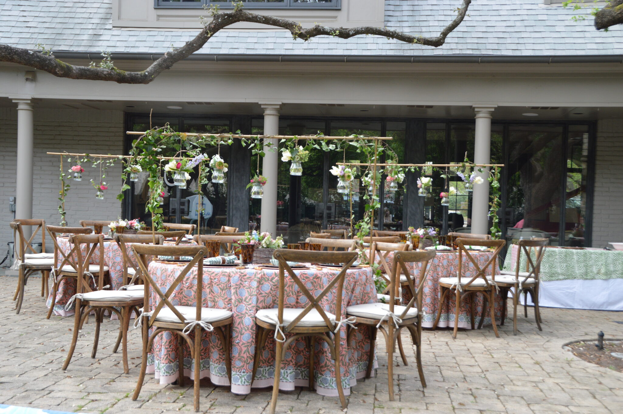 Hosting Easter? This section has everything you need—from classic table decor and serving pieces to pastel picks, baskets, and a few playful touches that bring the whole day together. 

 #LTKParties