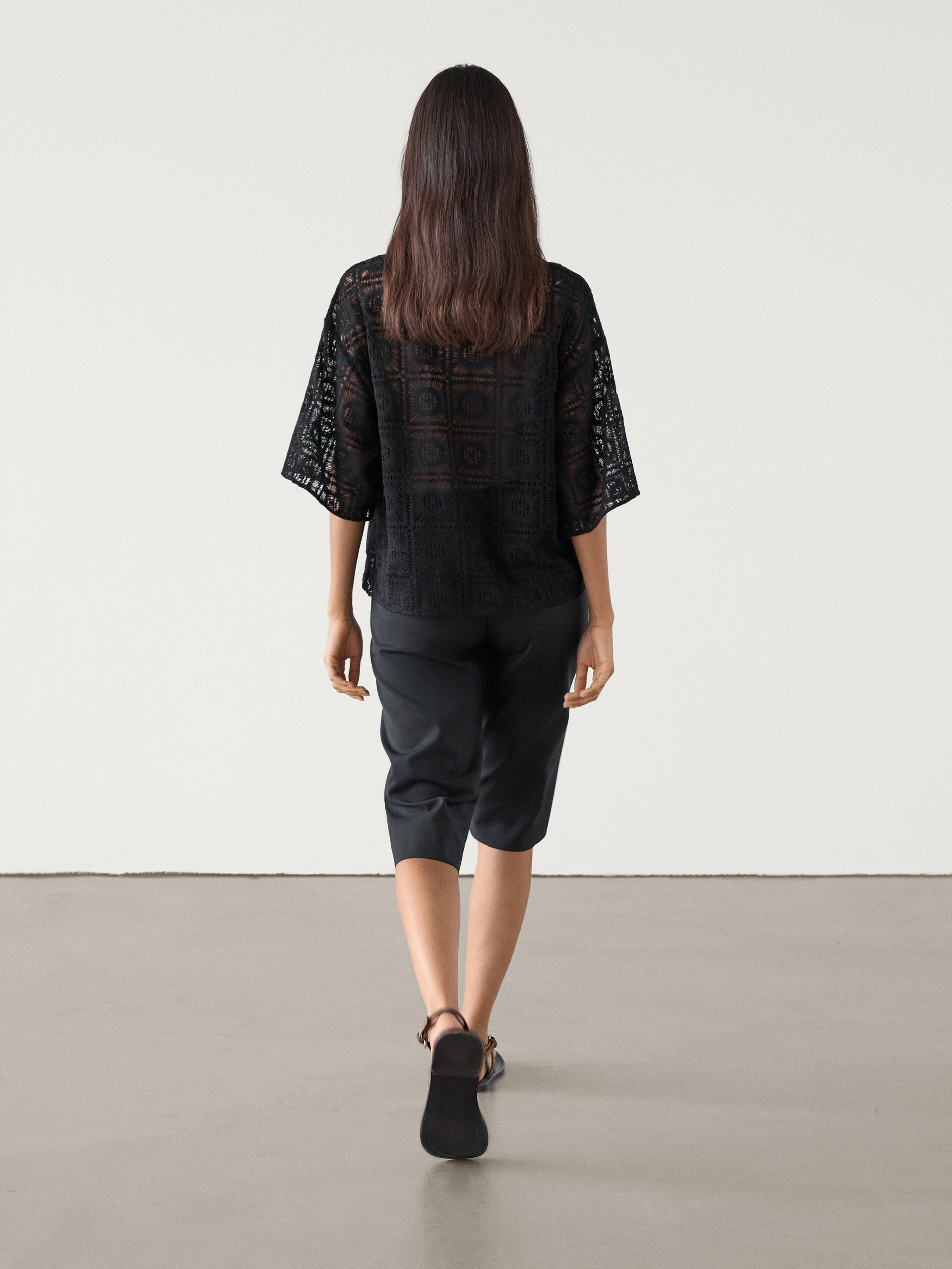 Embroidered crochet shirt with polo collar | Massimo Dutti US