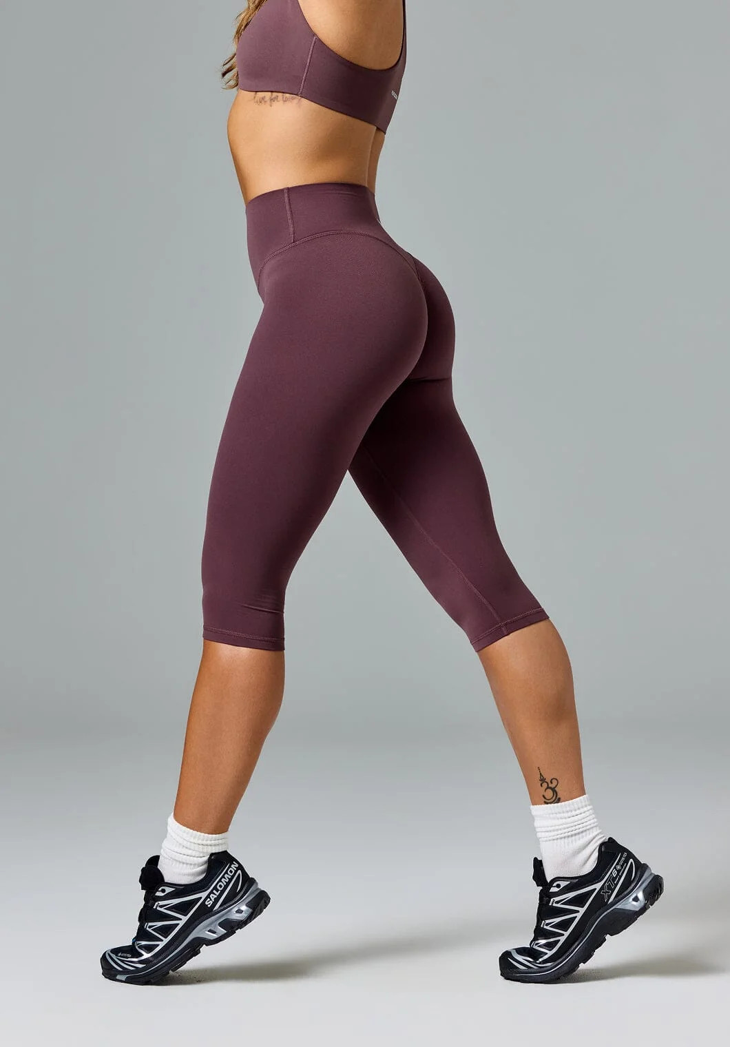 FormLux\u2122 Original Sculptseam\u00ae Plus High-Rise Capri | Paragon Fitwear