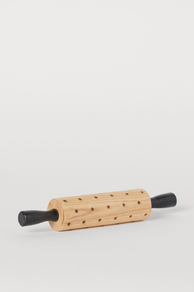 Small wooden rolling pin | H&M (UK, MY, IN, SG, PH, TW, HK)