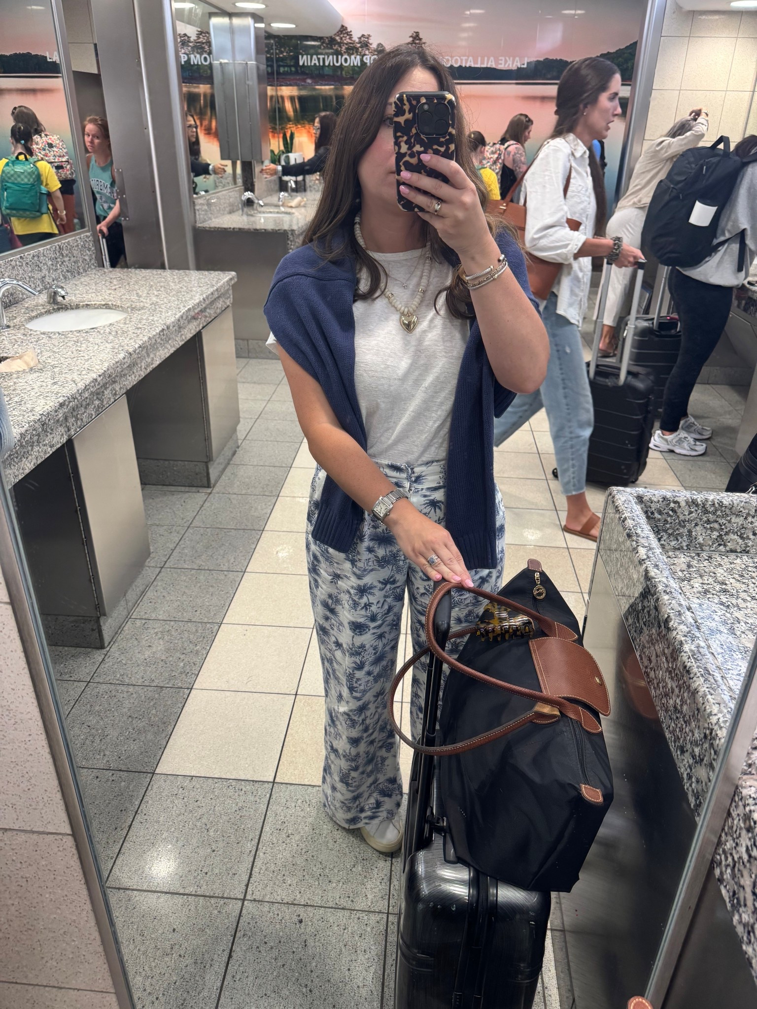 Long Island bound! Pants are old Sloan from Abercrombie. Tagged my travel favs 

Travel
Hamptons
Long Island
Summer vacation
Resort 

#LTKTravel #LTKFindsUnder50 #LTKSaleAlert