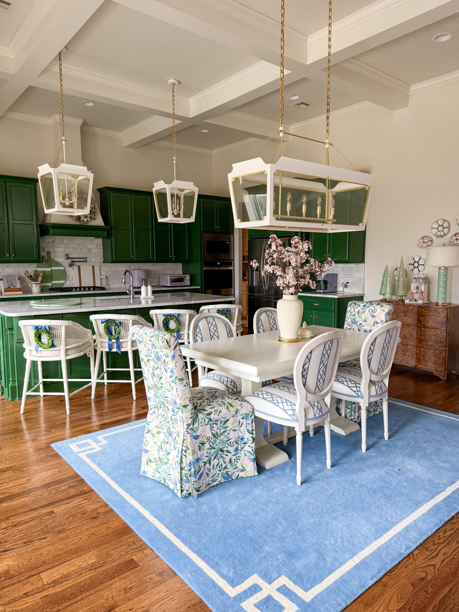 Ballard designs dining table and chairs 

#LTKHome #LTKHoliday