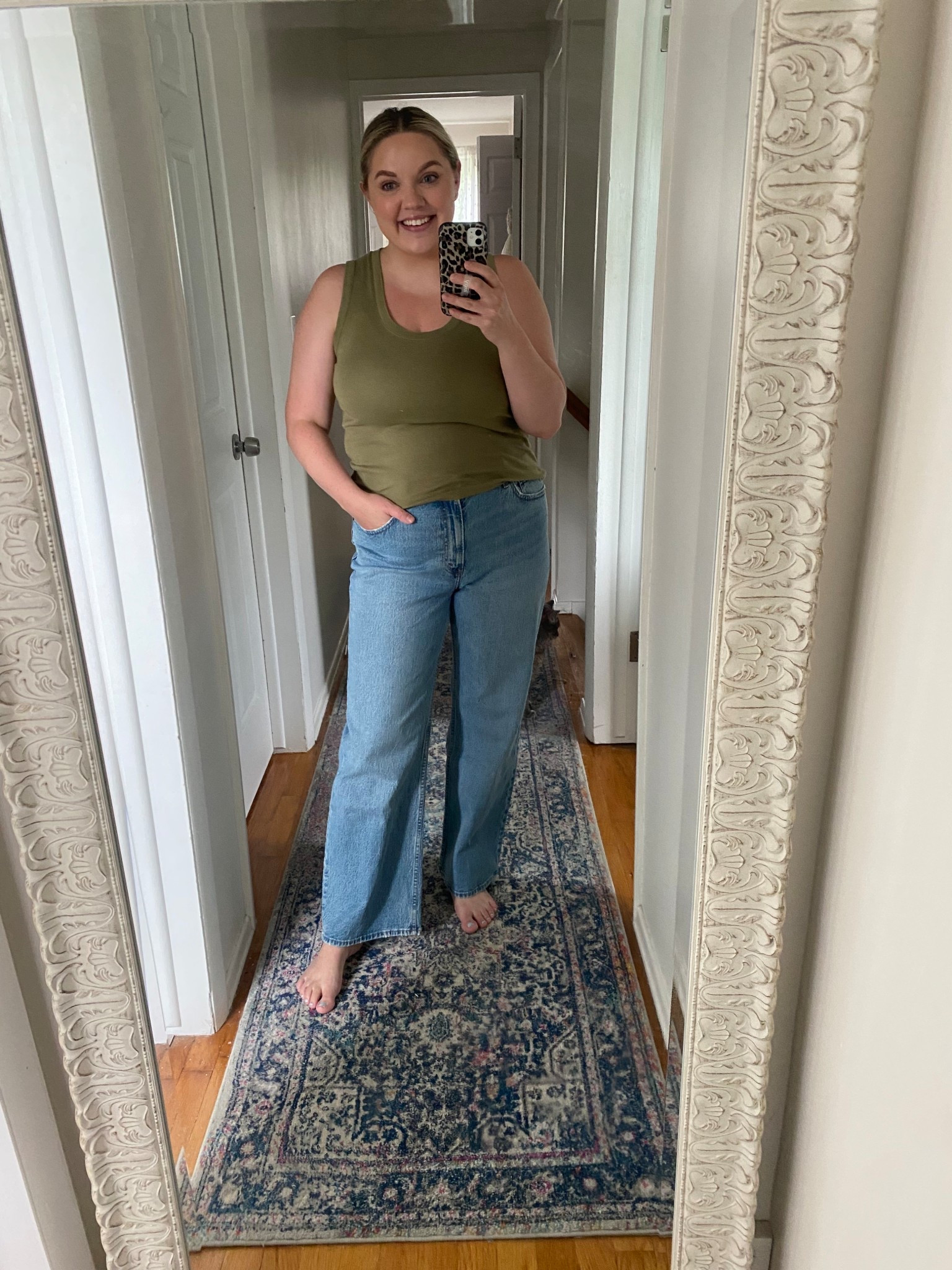 Sale Alerrt - BOGO 50% off 

Abercrombie denim high rise 90s relaxed jean 
- - wearing a 32

@abercrombie 




#LTKootd #LTKSaleAlert #LTKSeasonal