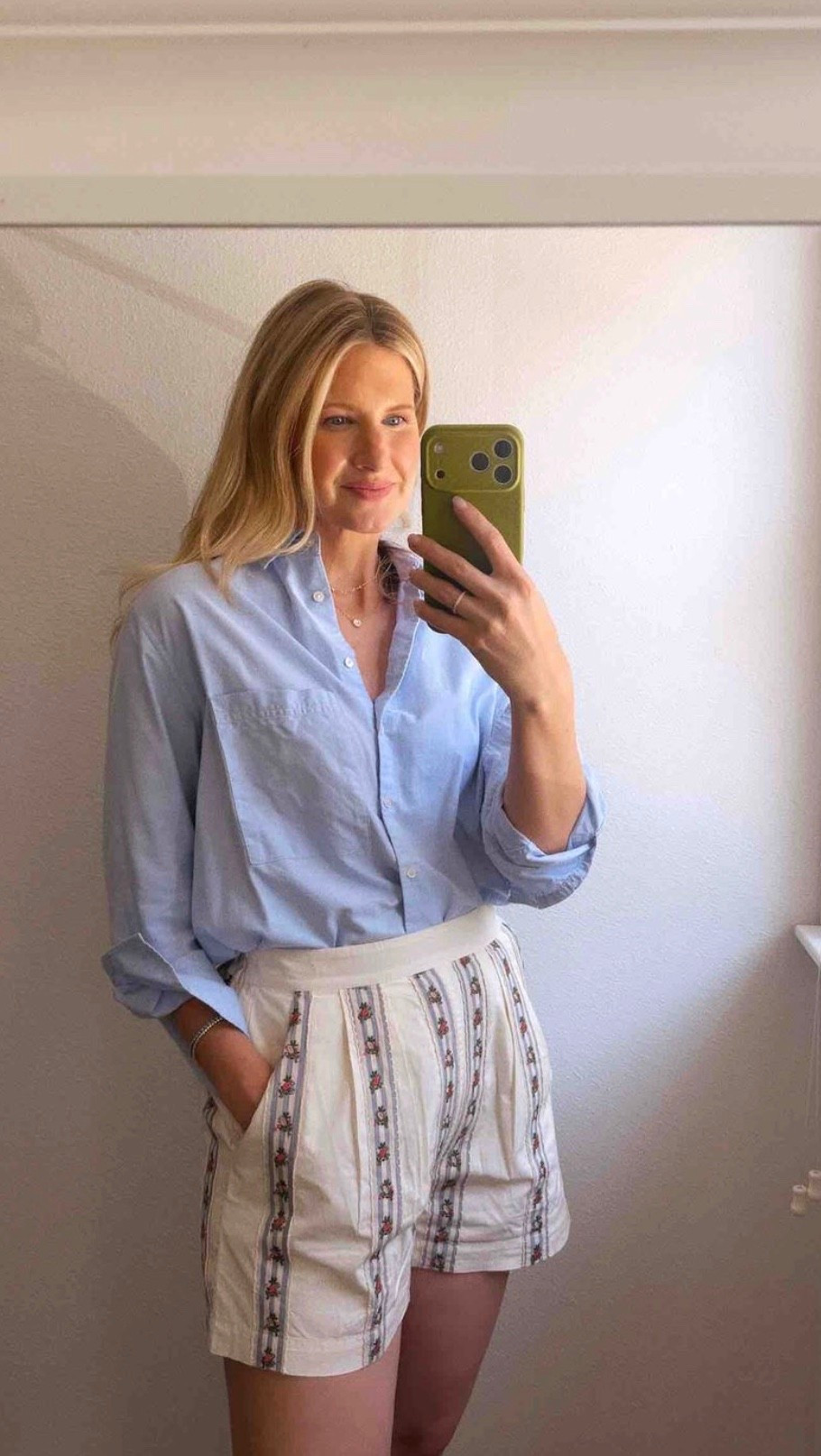 love this button-down and shorts combo!

#LTKmomlife #LTKootd #LTKdayinmylife