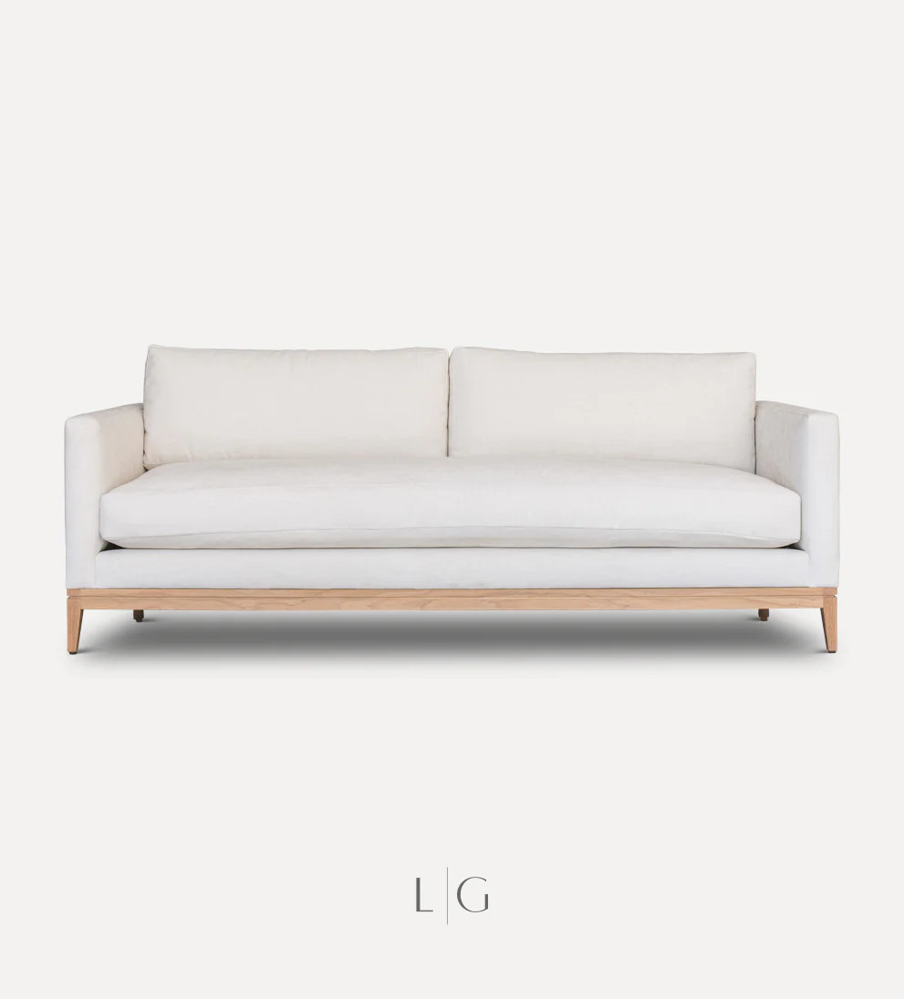 Atelier Sofa | Le Maé by Lindye