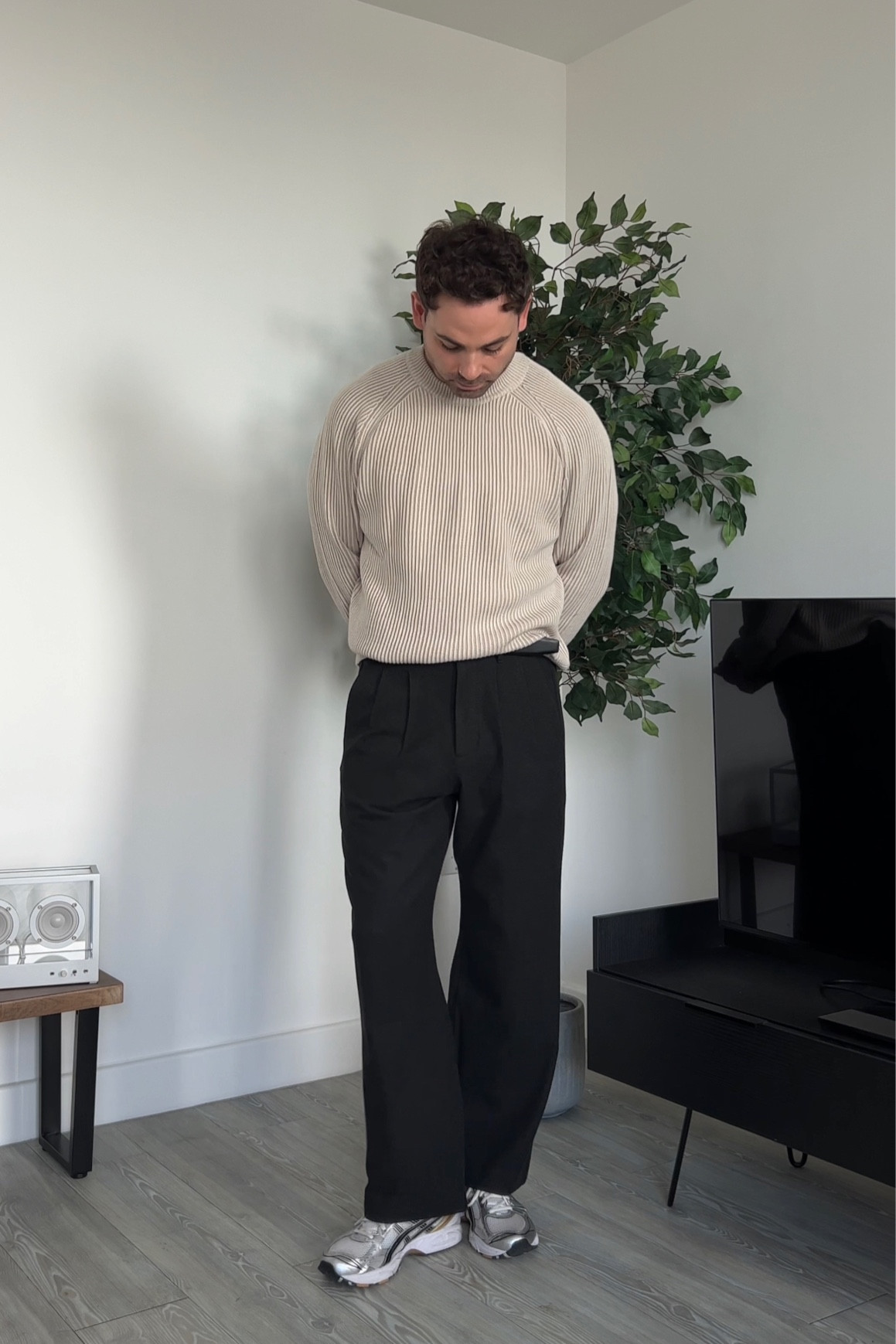 AD - Fall/Autumn outfit idea | Styling Knitwear from Abercrombie & Fitch

Knitwear, chunky knitwear, mens knitwear, black trousers, black pants, wide leg trousers, mens black trousers, mens wide leg trousers, pleated trousers, pleated pants, mens pleated pants  

#LTKmens #LTKeurope