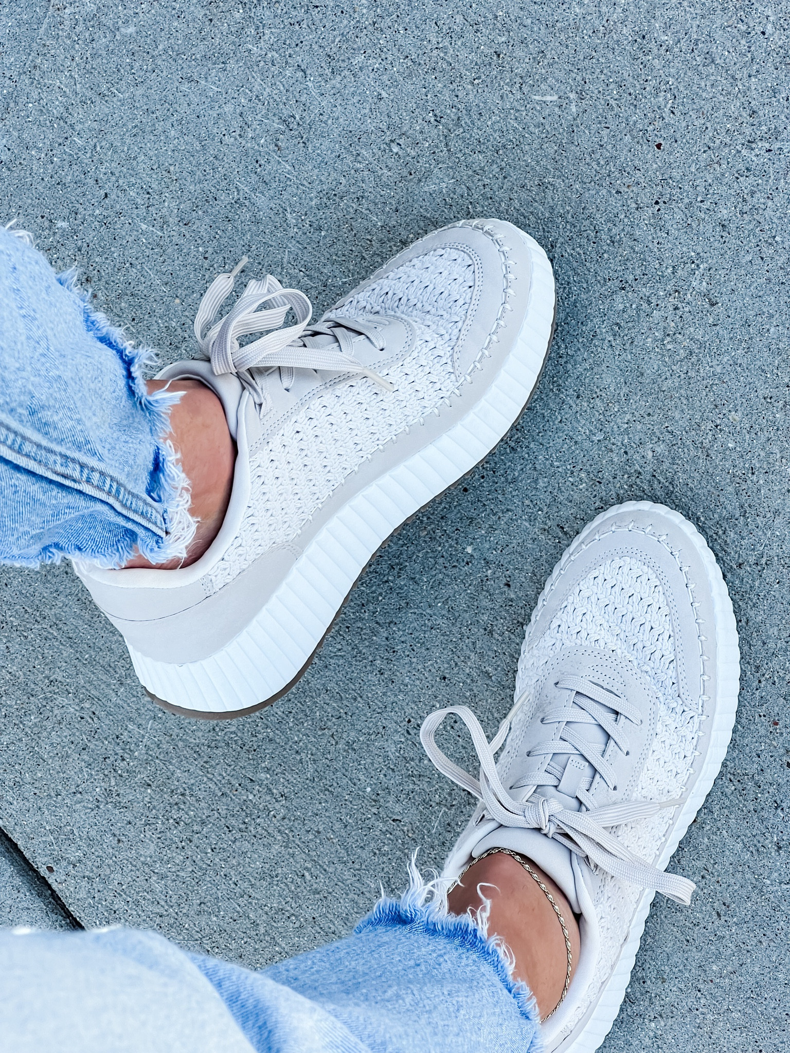 My fav spring sneakers that are oh so comfy! 

#LTKSeasonal #LTKshoecrush #LTKstyletip