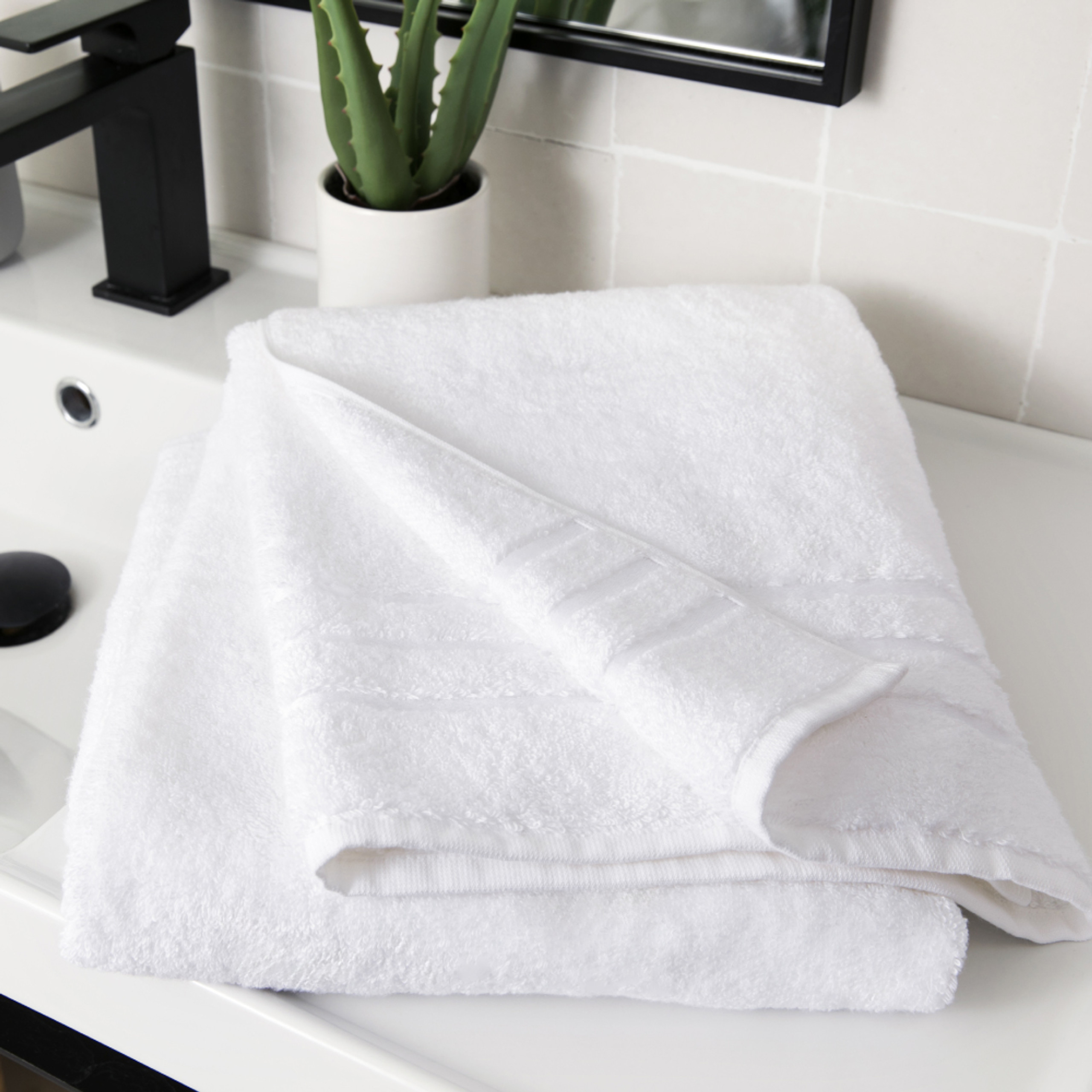 Bamboo Bath Towel | Cariloha